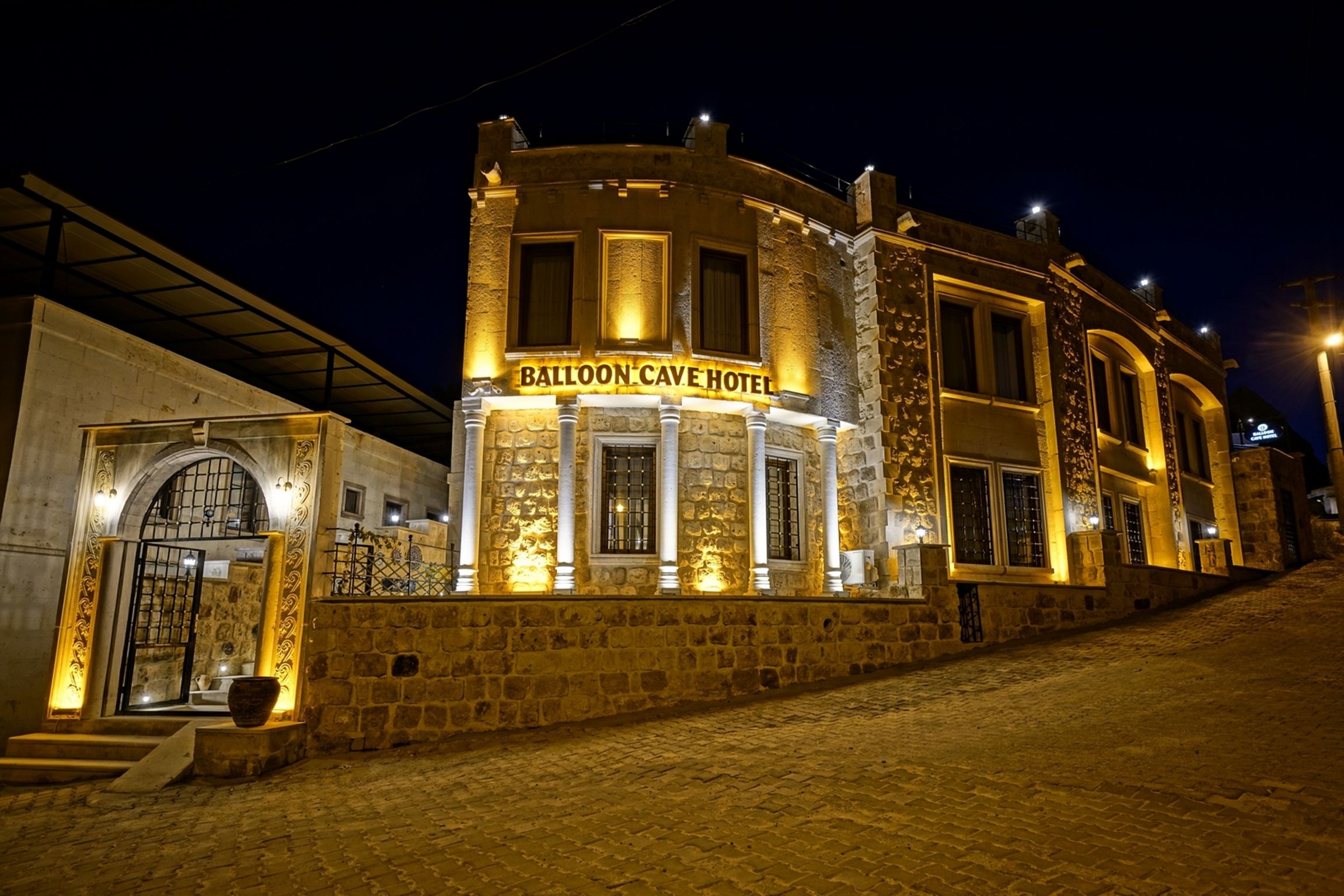 Clădirea principala