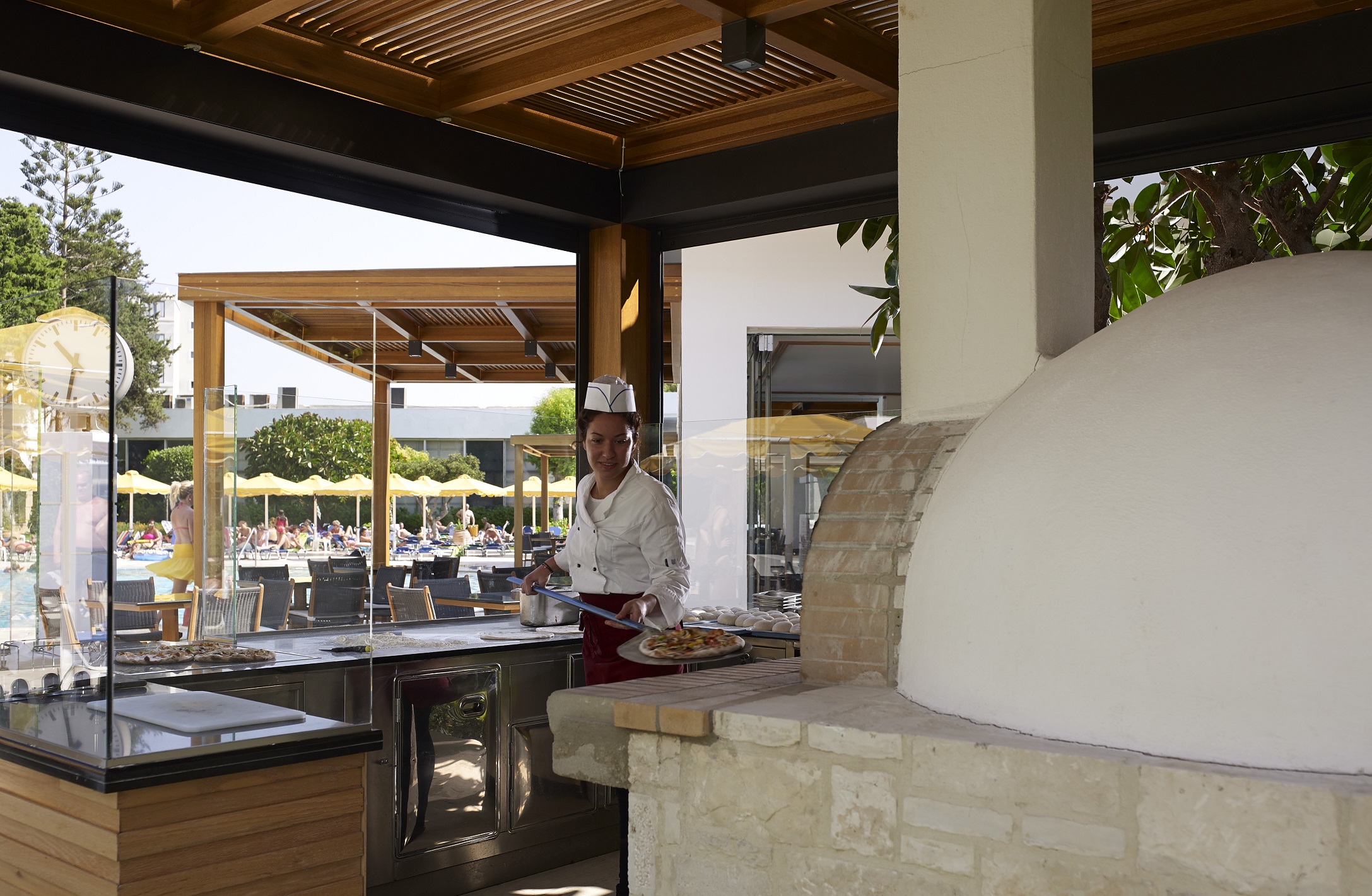 PIZZA OVEN 