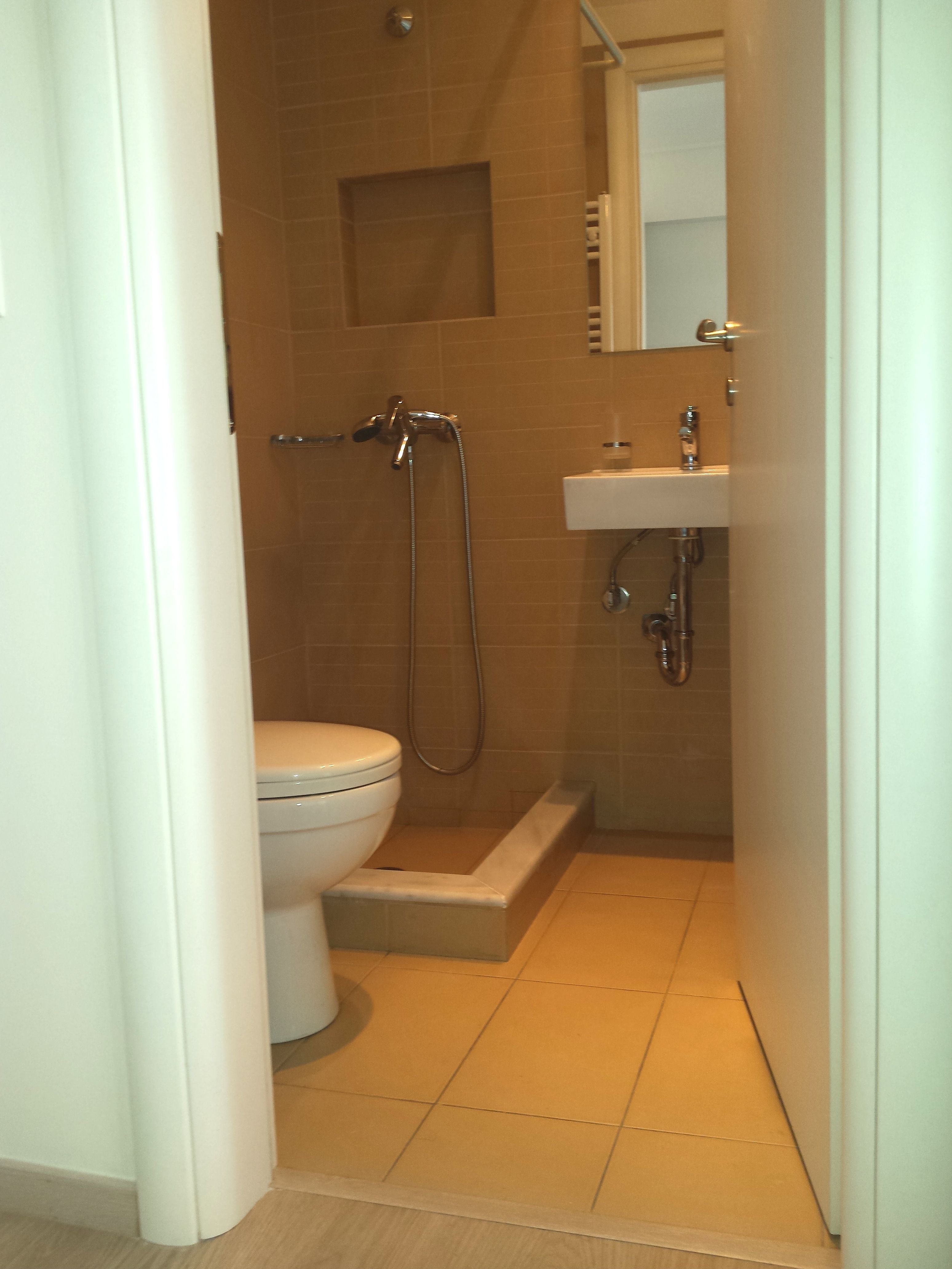 APARTMENT ONE BEDROOM