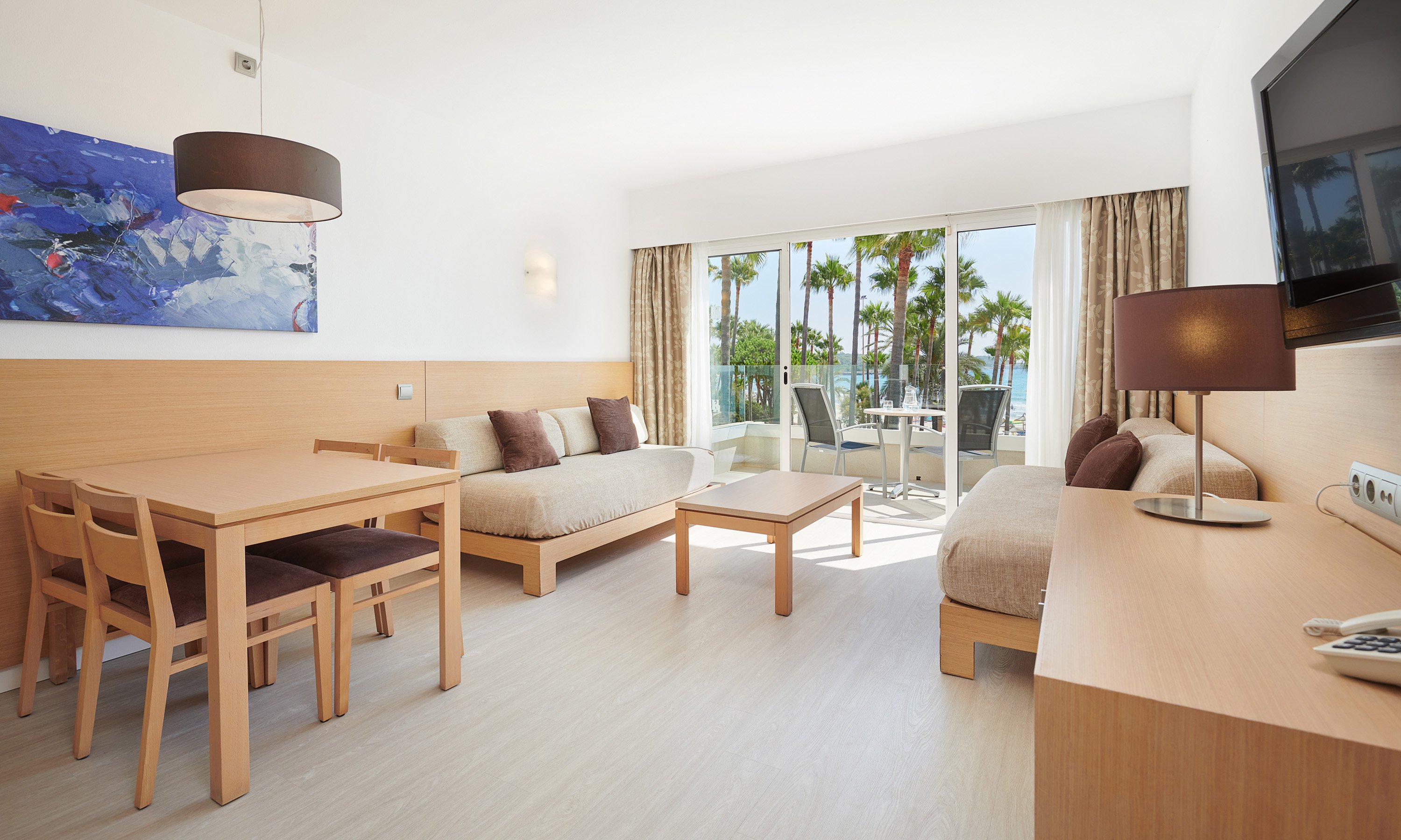 1 Bedroom Apartment