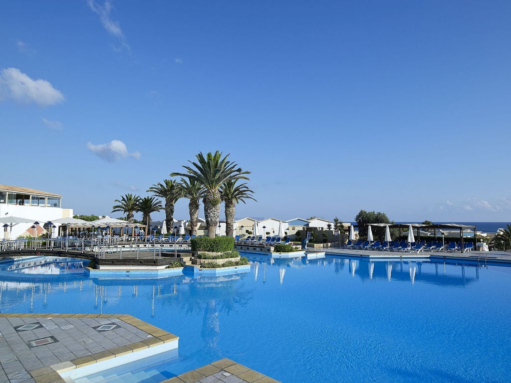 Piscina deschisă
