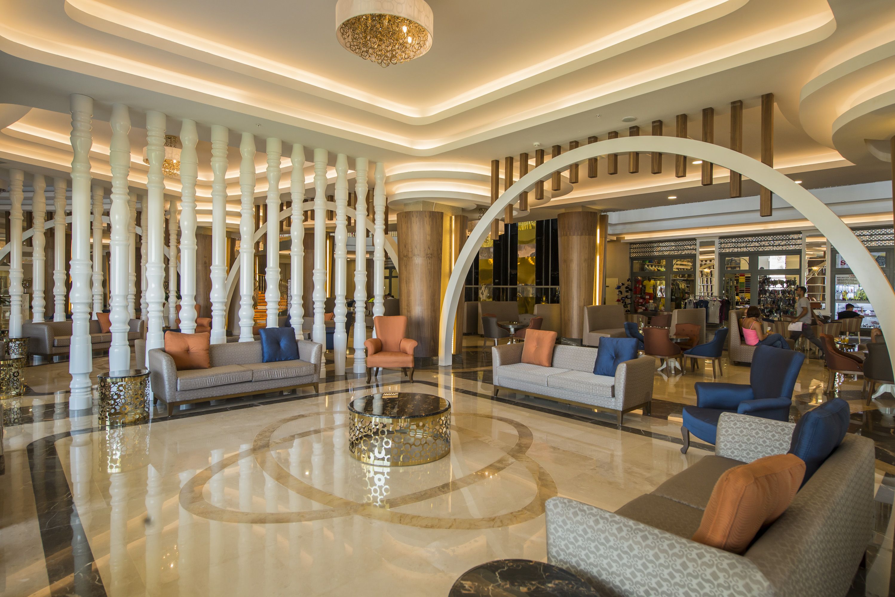 Lobby Bar