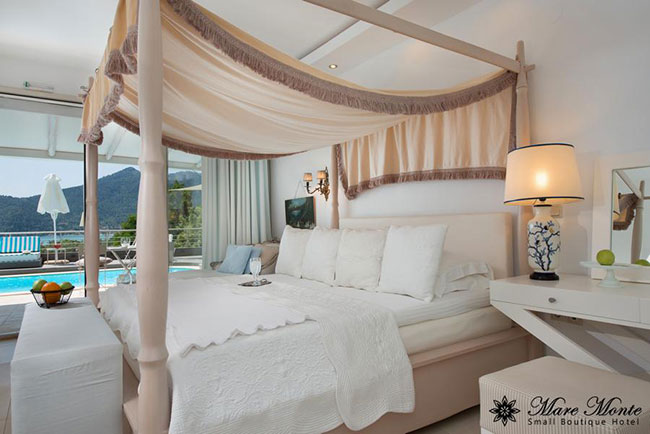 mare-monte-honeymoon suite.jpg