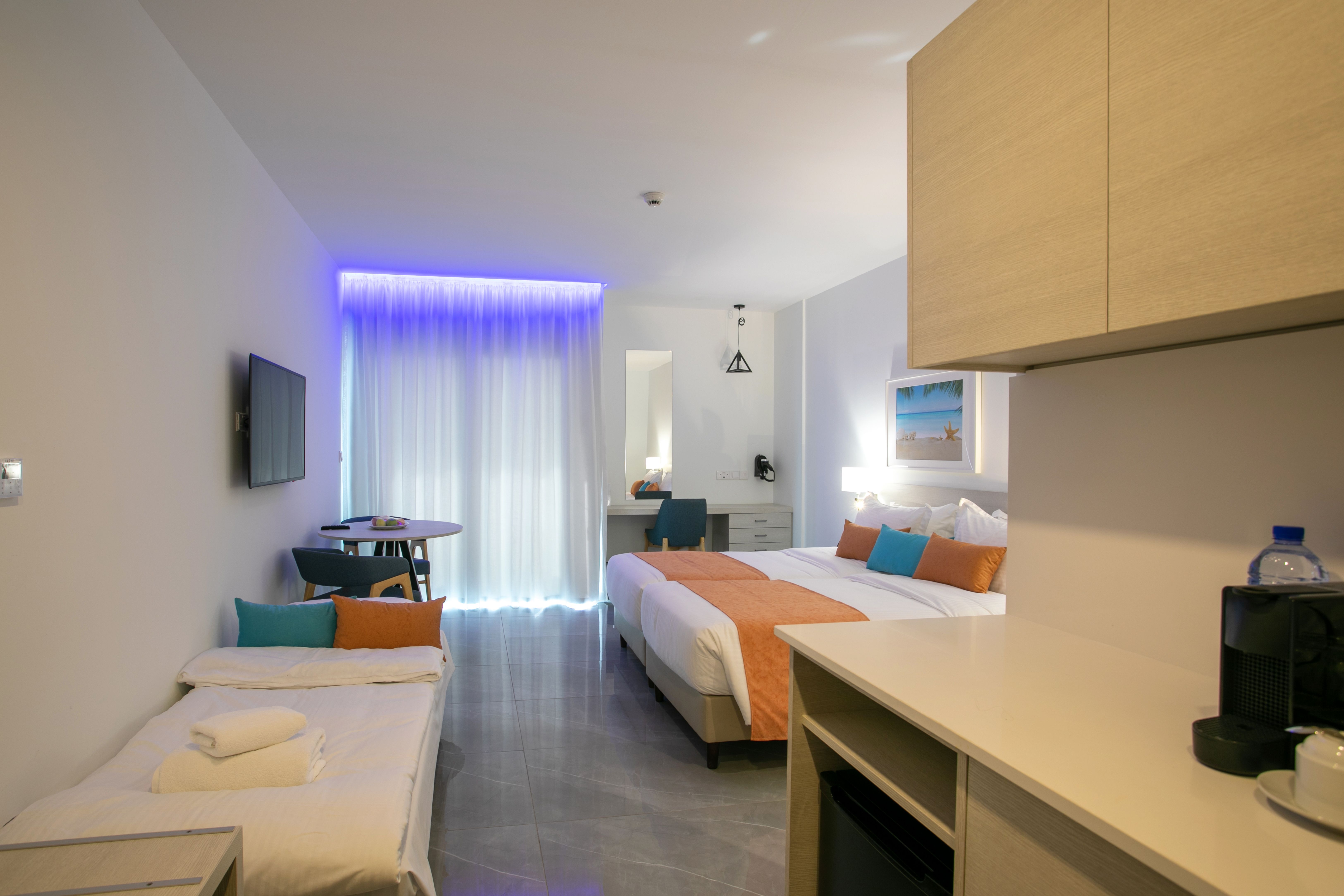 ONE BEDROOM SUITE