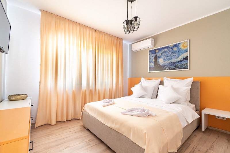 Grand Deluxe Apartment cu balcon