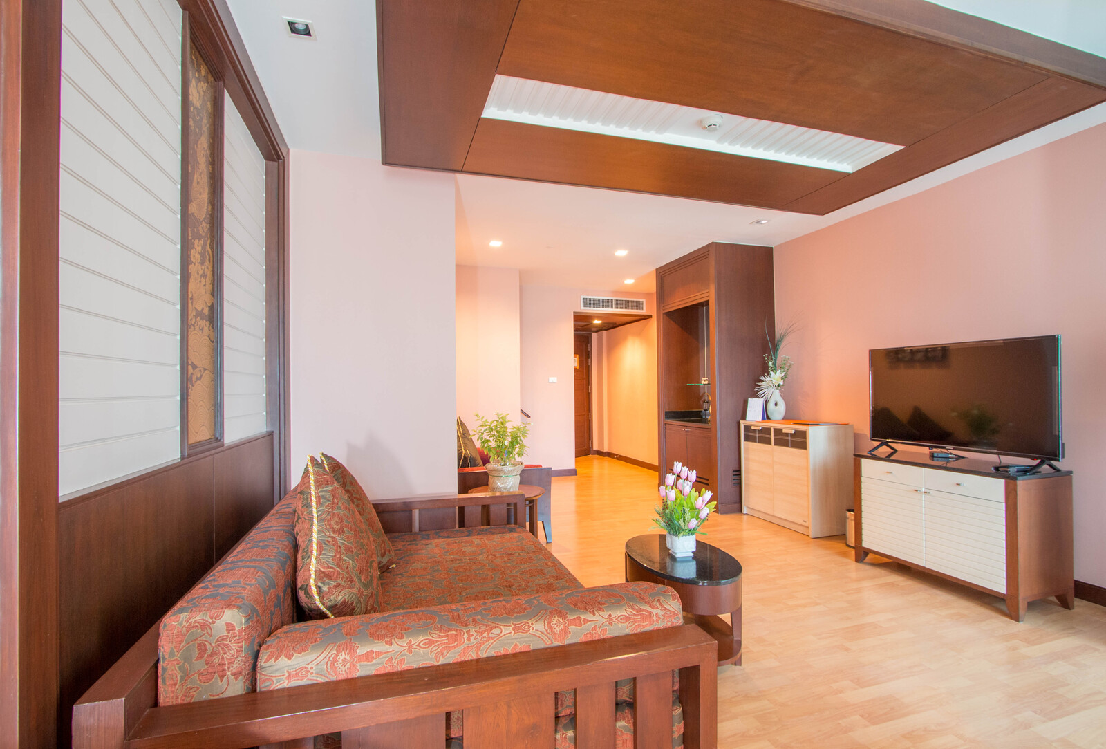 Junior Executive Suite