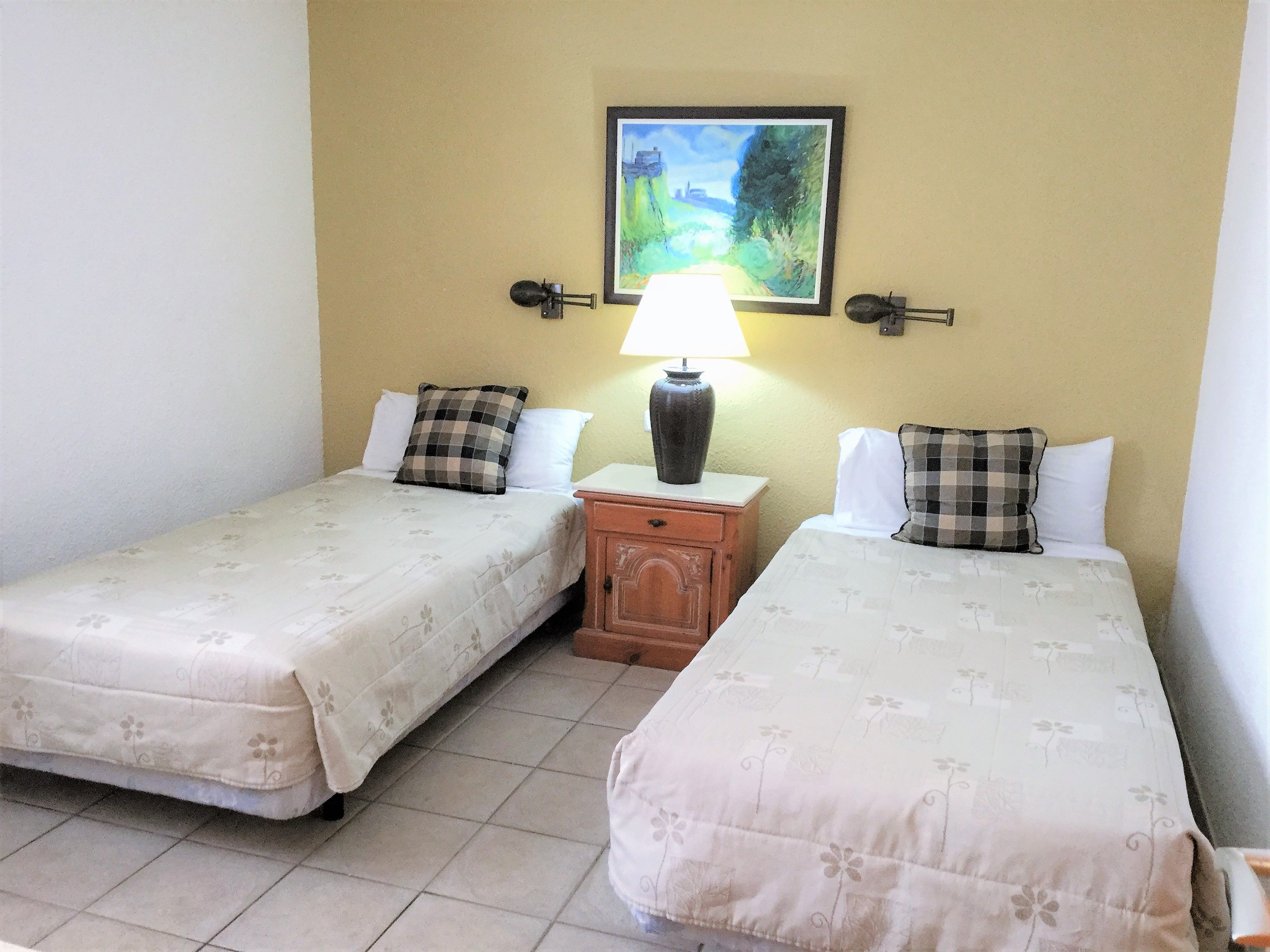 APARTMENT1 BEDROOM BALCONY OR TERRACE