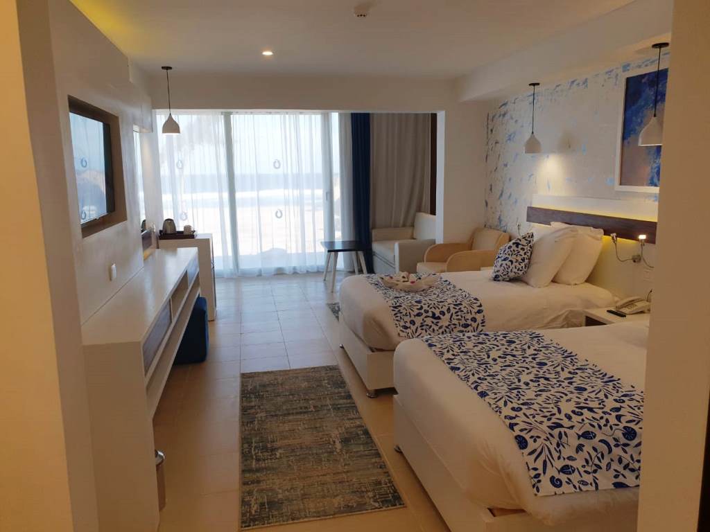 ROOM PREMIUM SEA FRONT