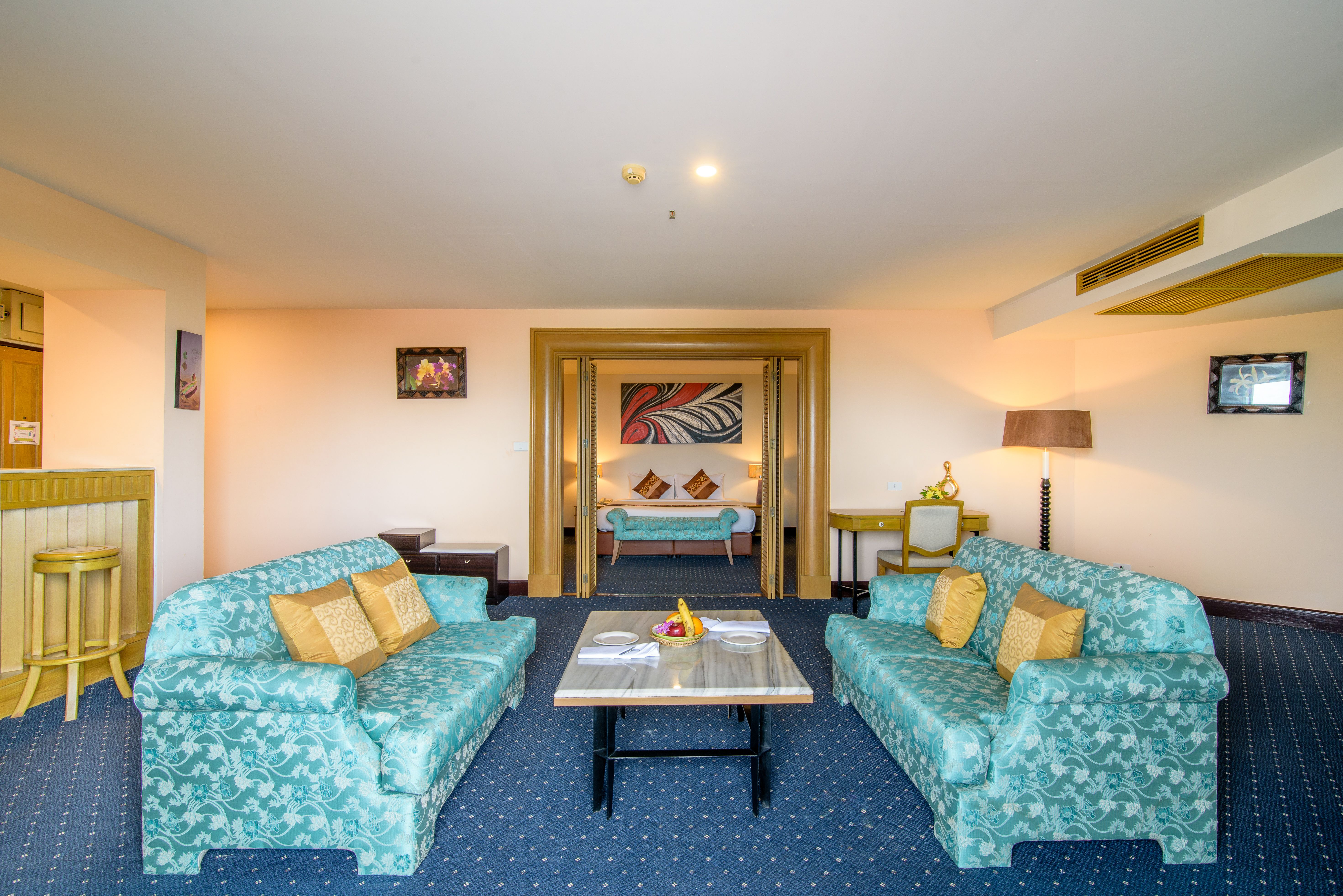 Executive Ocean View Suite