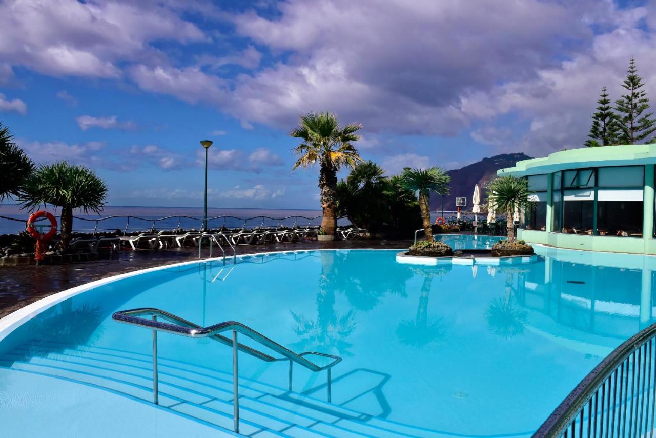 Piscina deschisă