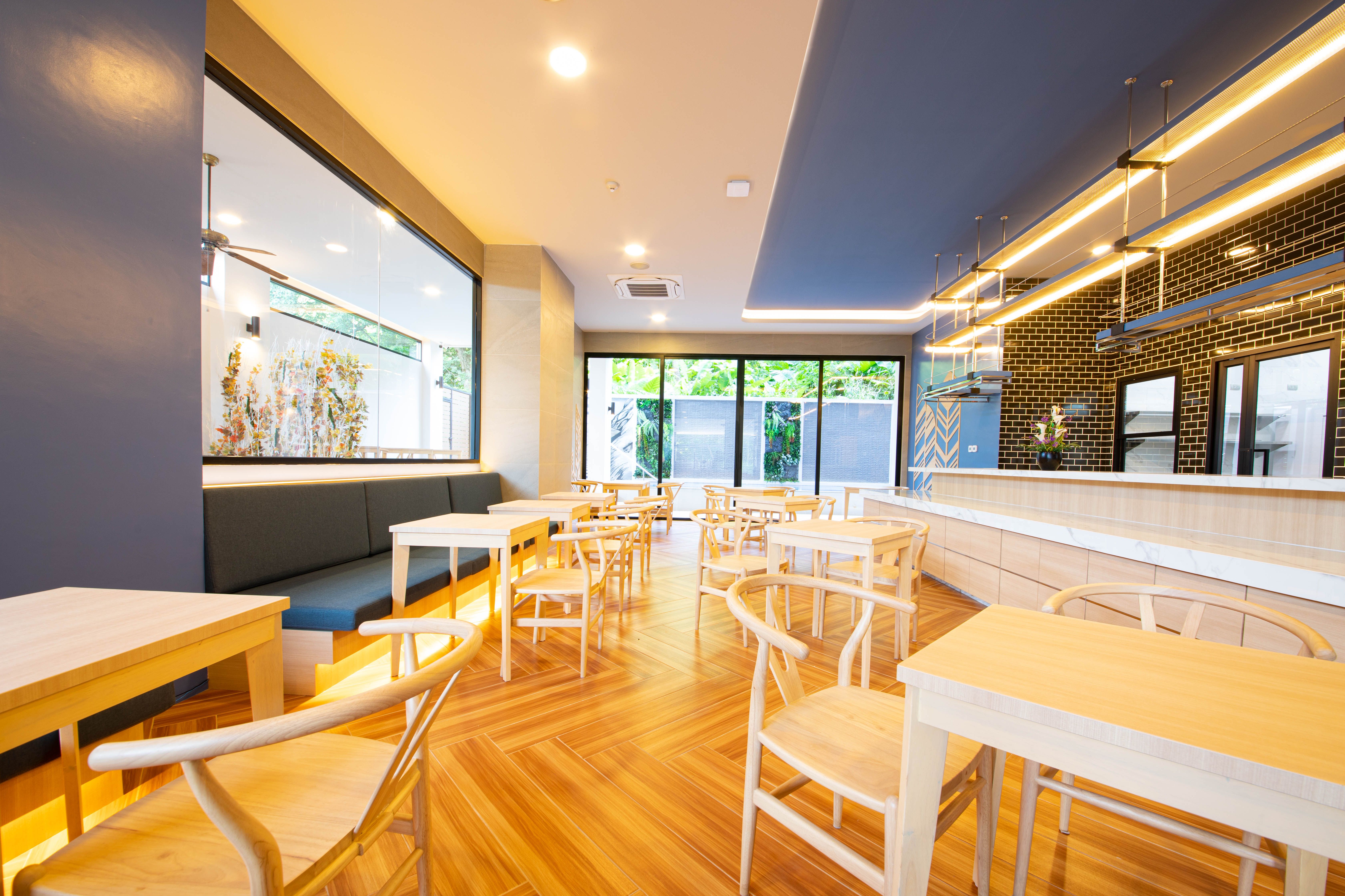 Paradise Dine