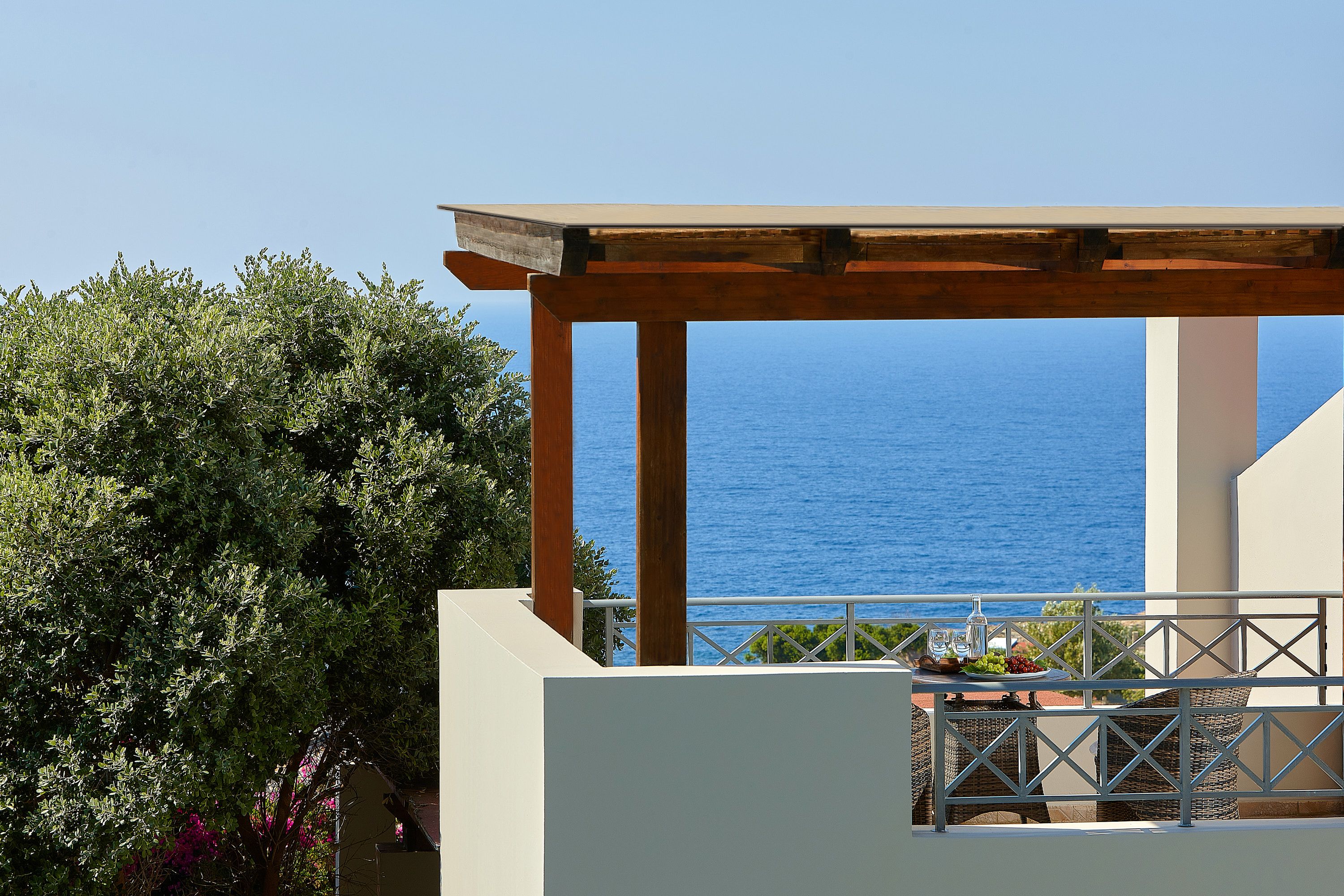 OKEANIDES LUXURY VILLAS