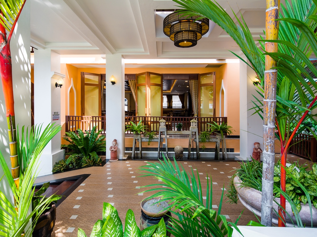 Aiyara Restaurant