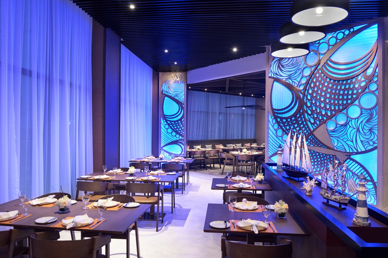 SEASCAPE RESTAURANT