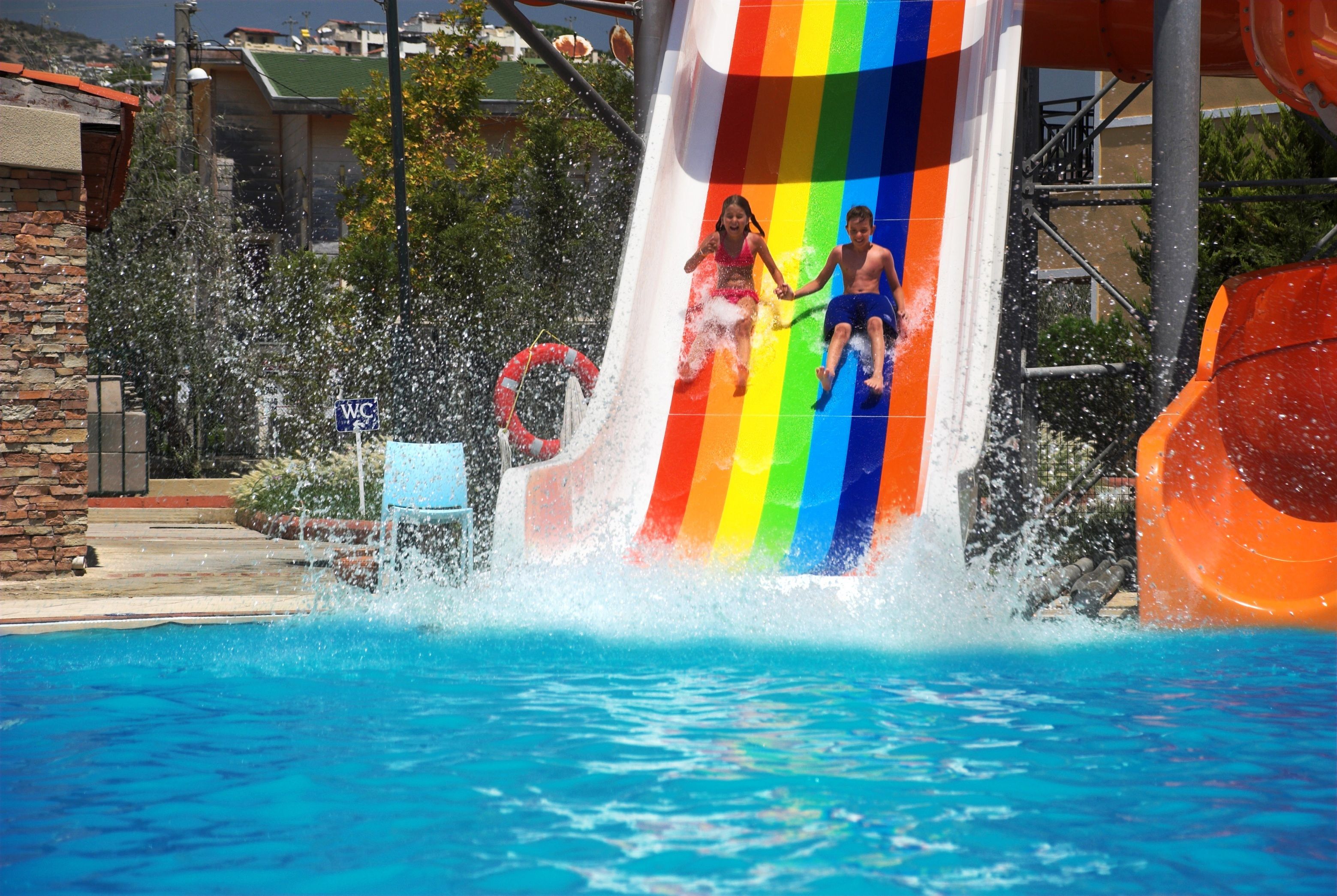 Piscina deschisă