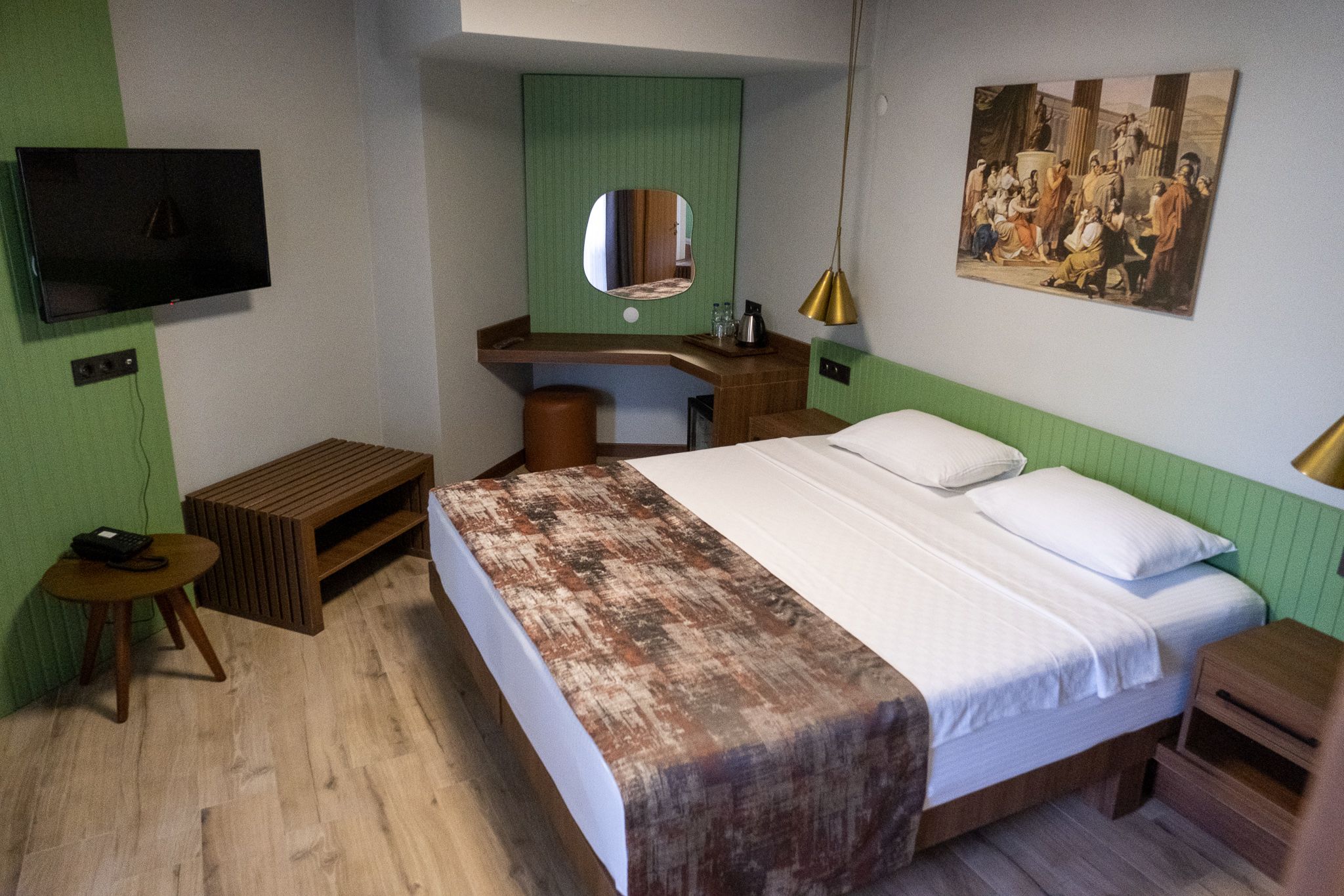FAMİLY ROOM