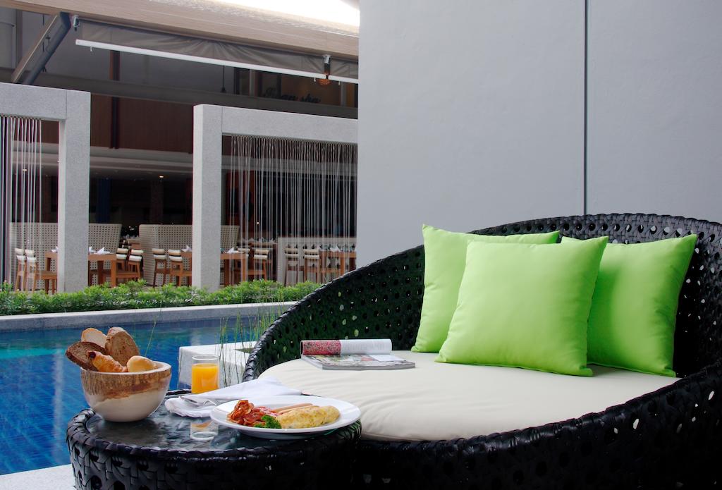 Premier Pool Access