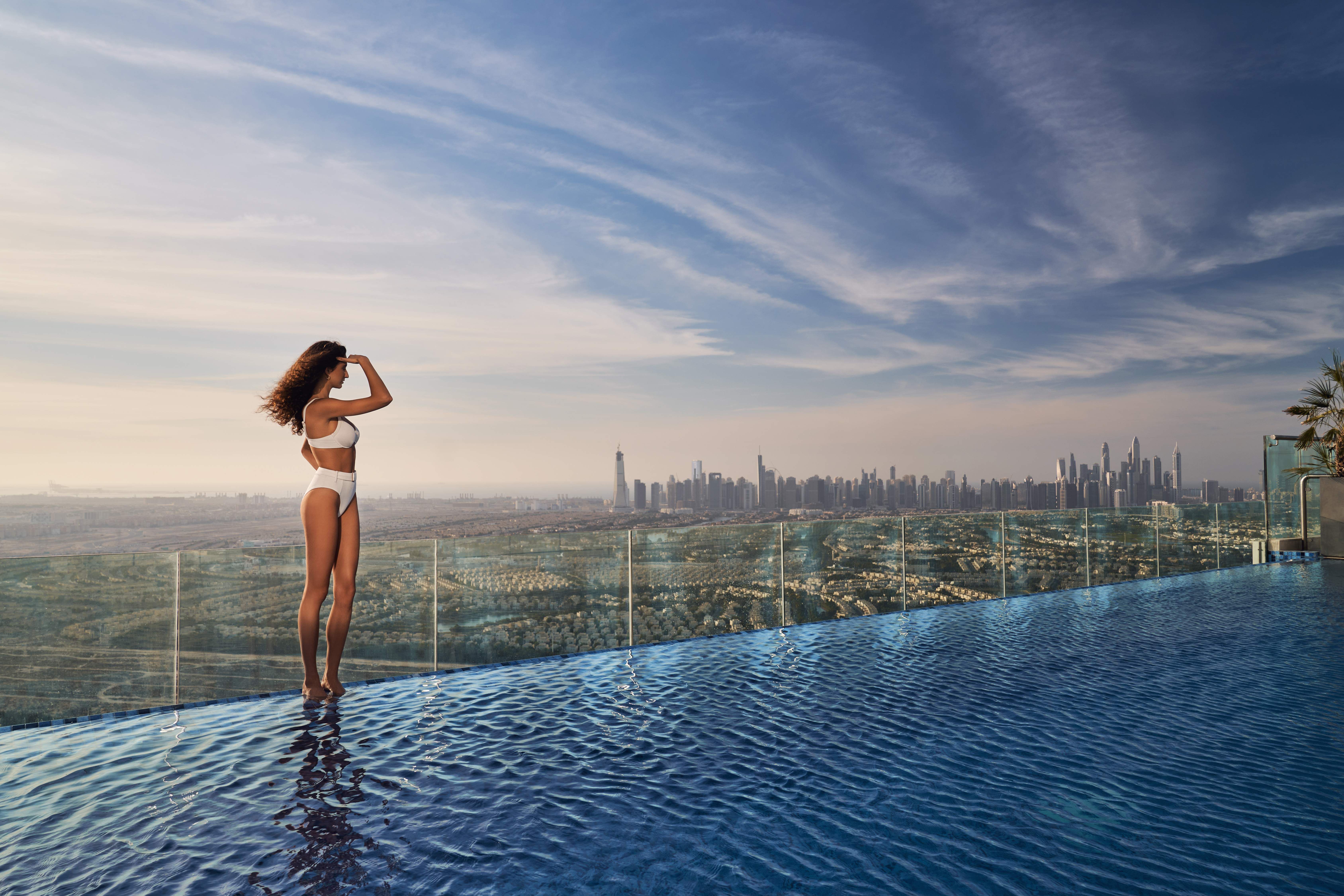 Piscina deschisă