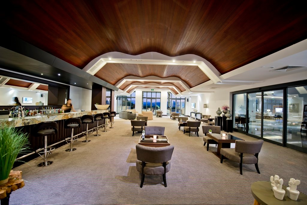 CACTUS BAR