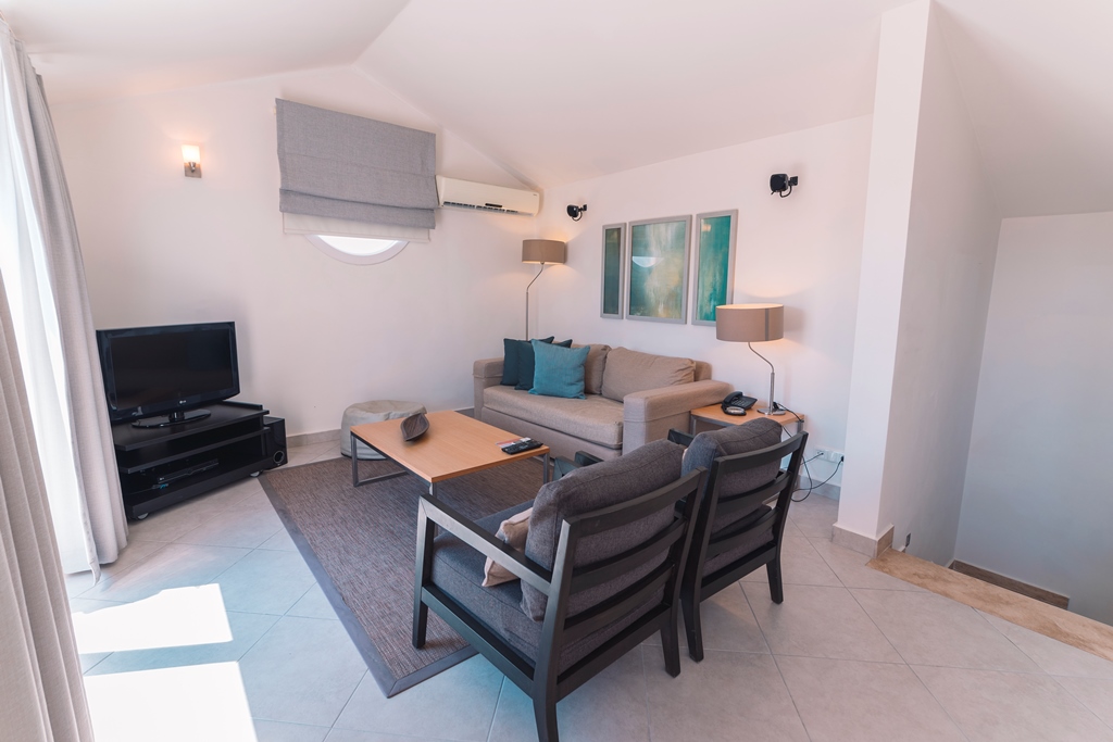 SUPERIOR DUBLEX SUITE 2 BEDROOMS BALCONY OR TERRACE