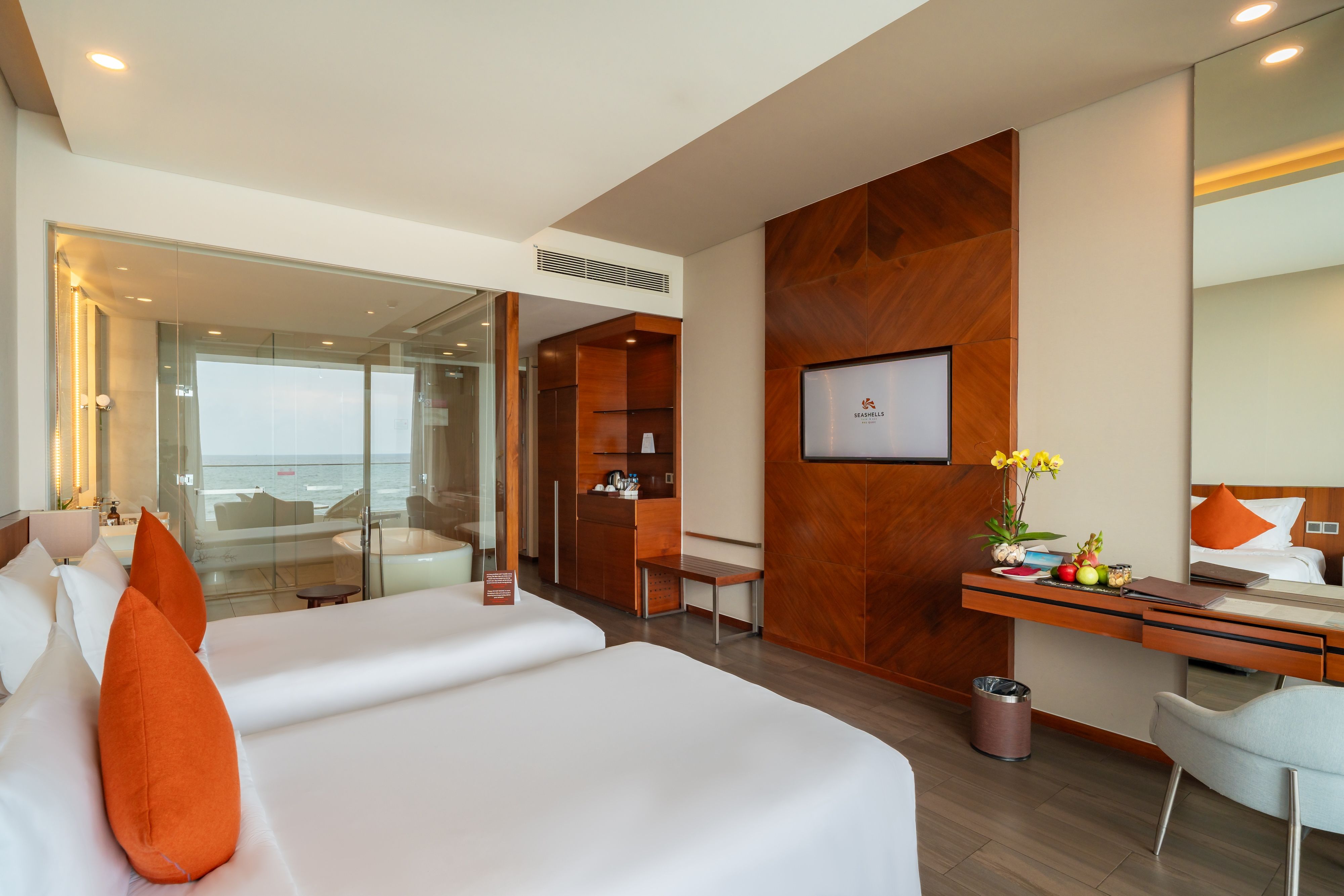 CLASSIC OCEAN VIEW ROOM BALCONY 
