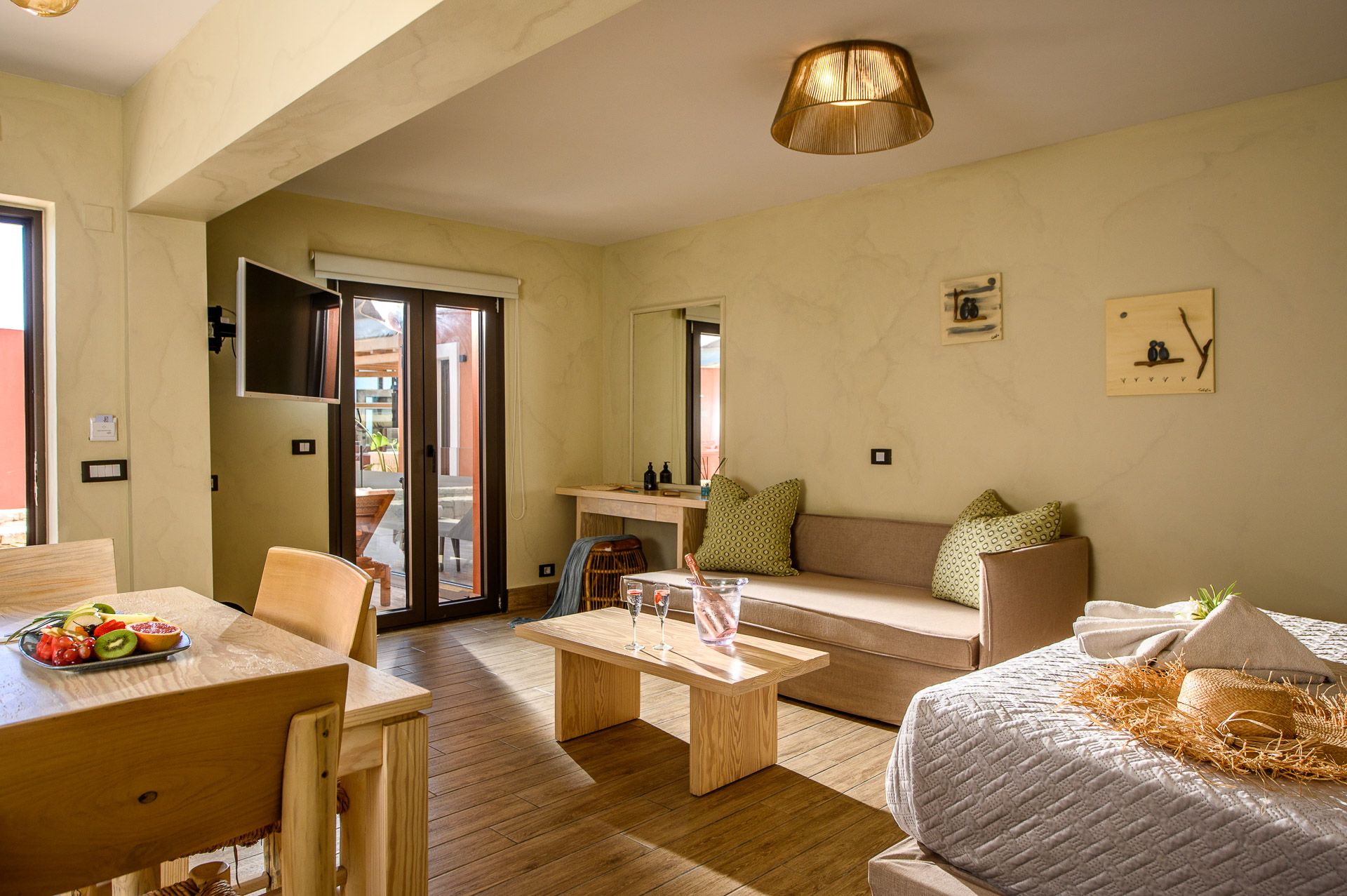 Premium Room Inland View Single Use