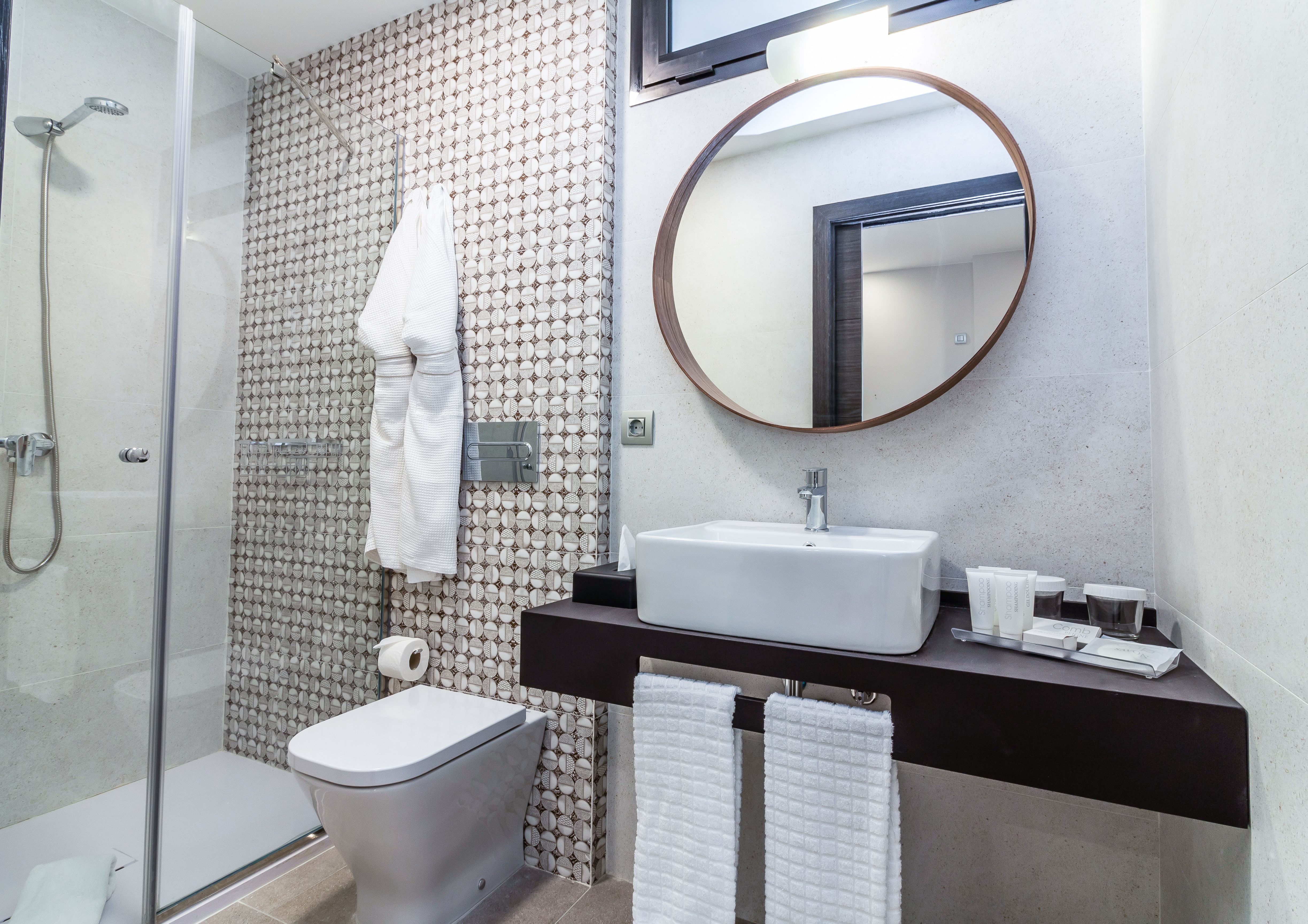DELUXE SUITE 2 BEDROOMS
