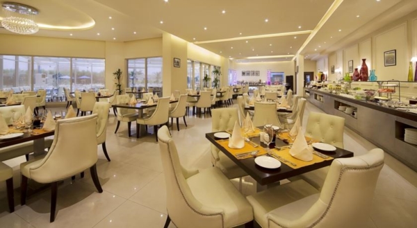 Ras al Khaimah, Acacia, restaurant.jpg