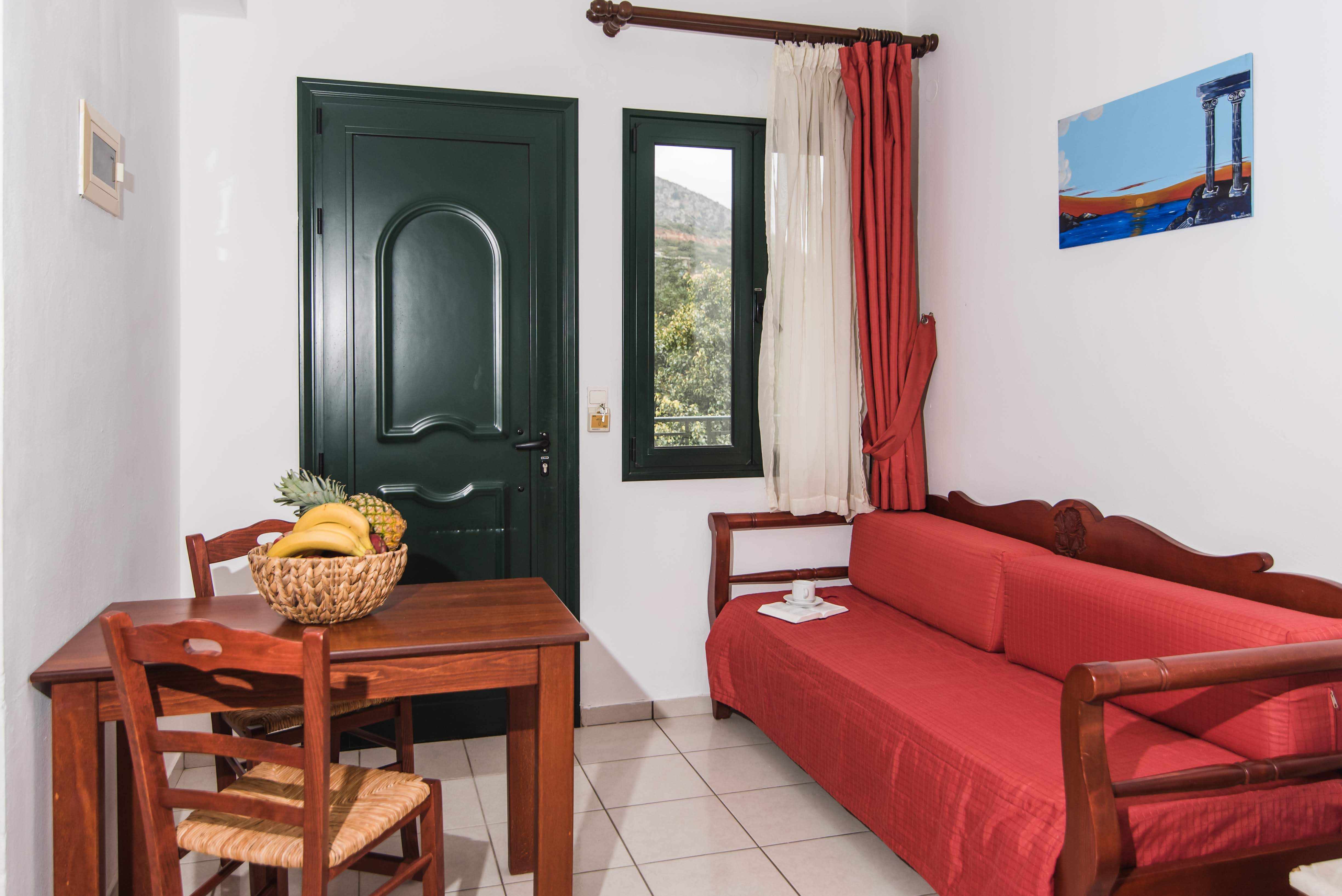 ONE BEDROOM APARTMENT GARDEN VIEW OR SIDE SEA VIEW 3 PAX