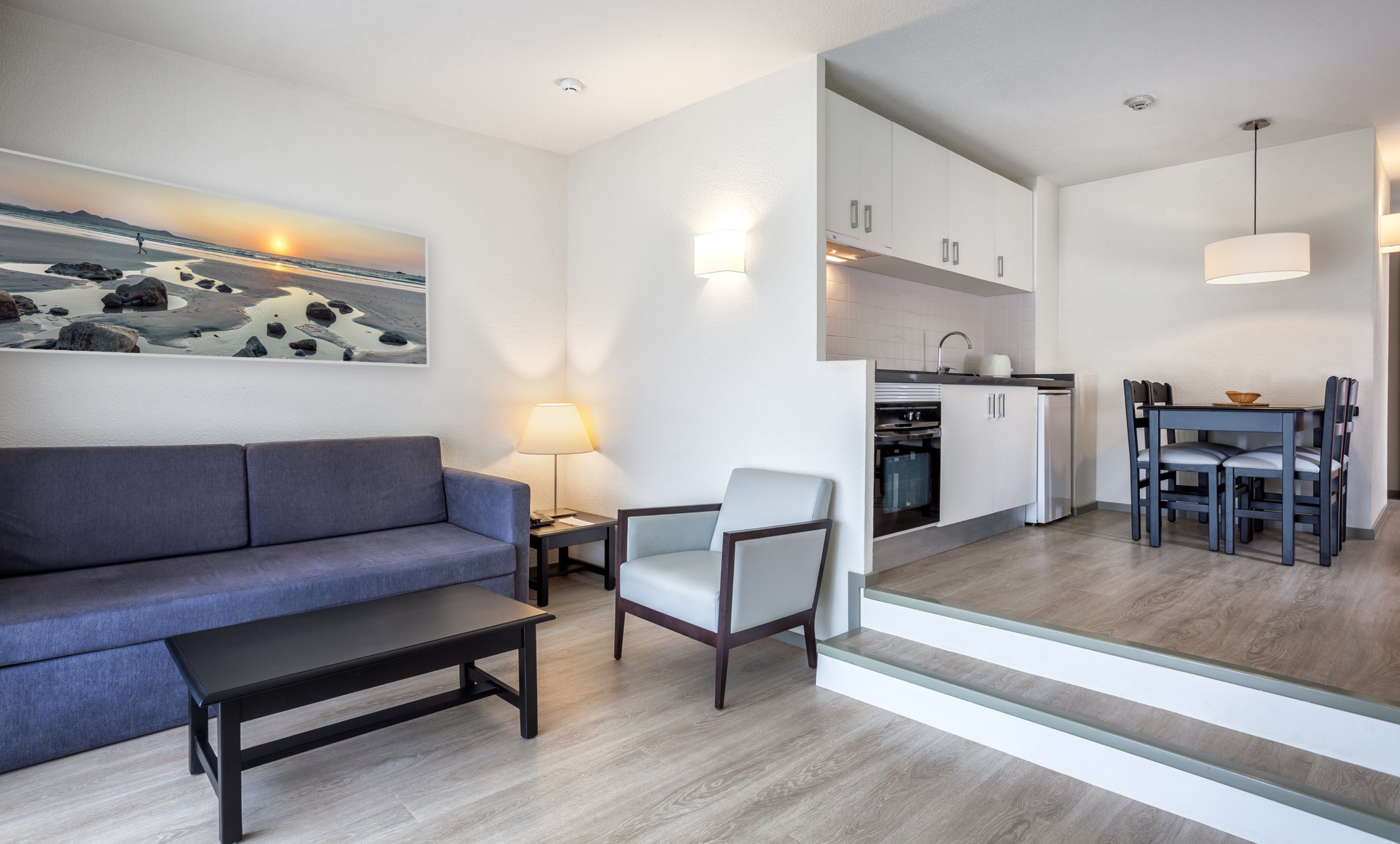 STANDARD APARTMENT (BALCONY OR TERRACE)
