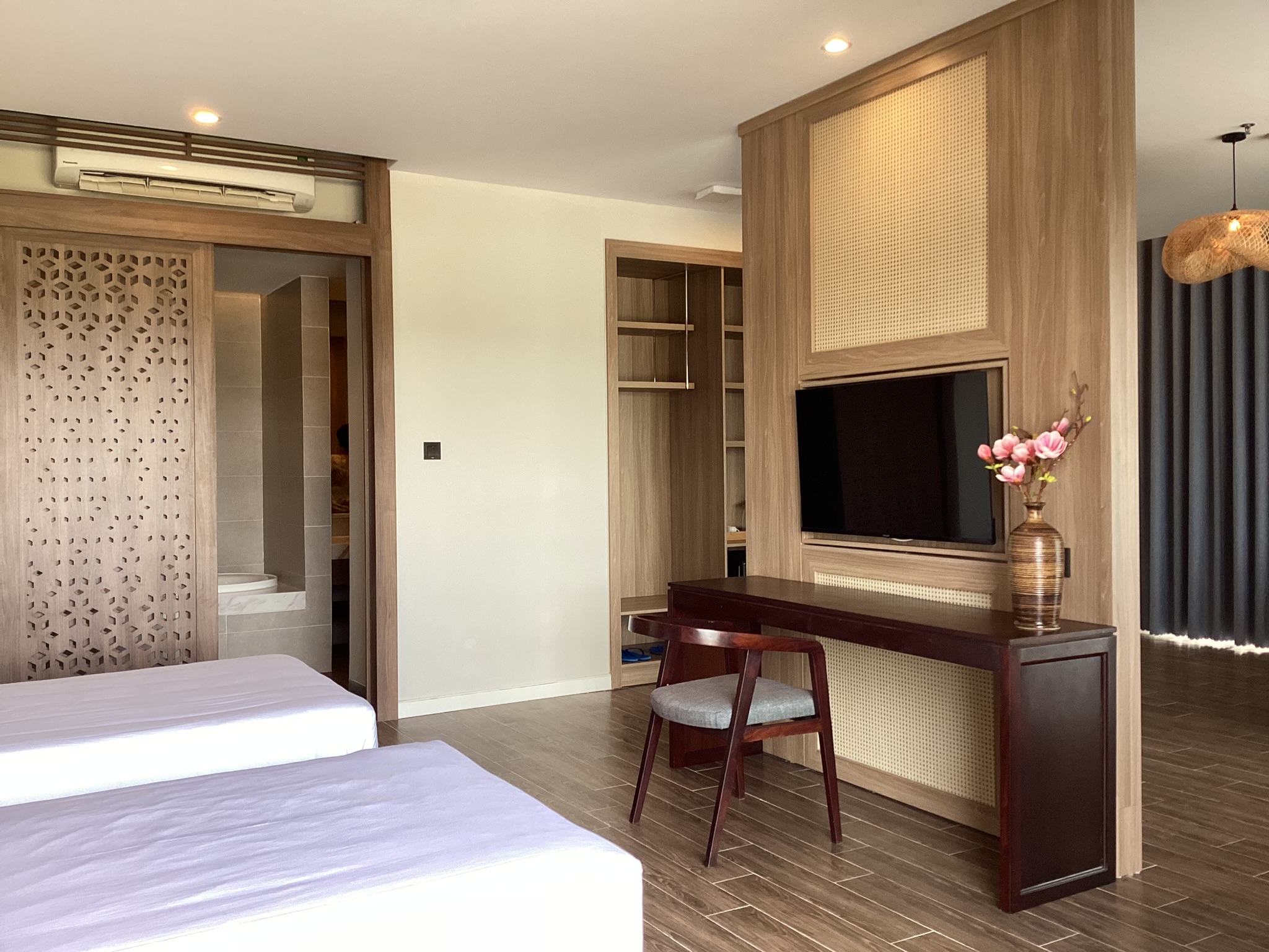 PREMIER SUIT SEA VIEW 