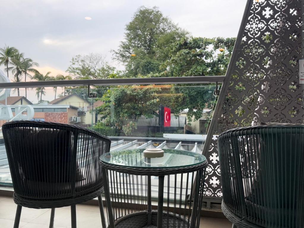 One Bedroom Suite City View