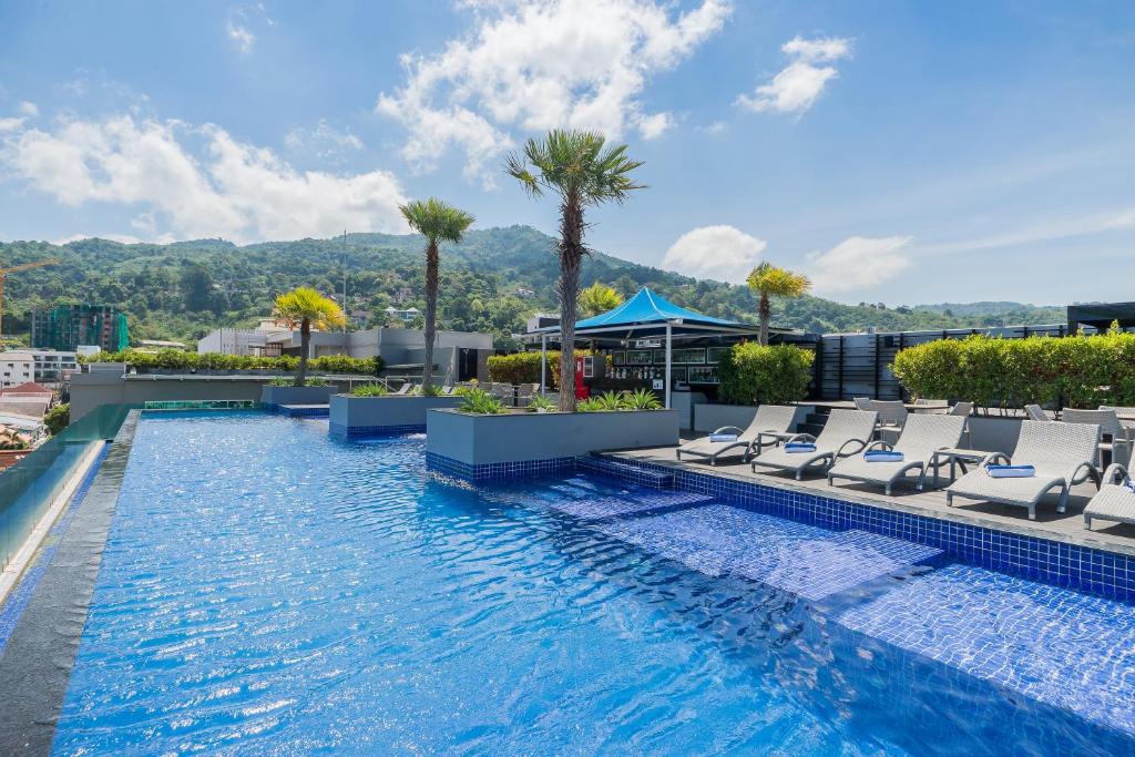 Piscina deschisă
