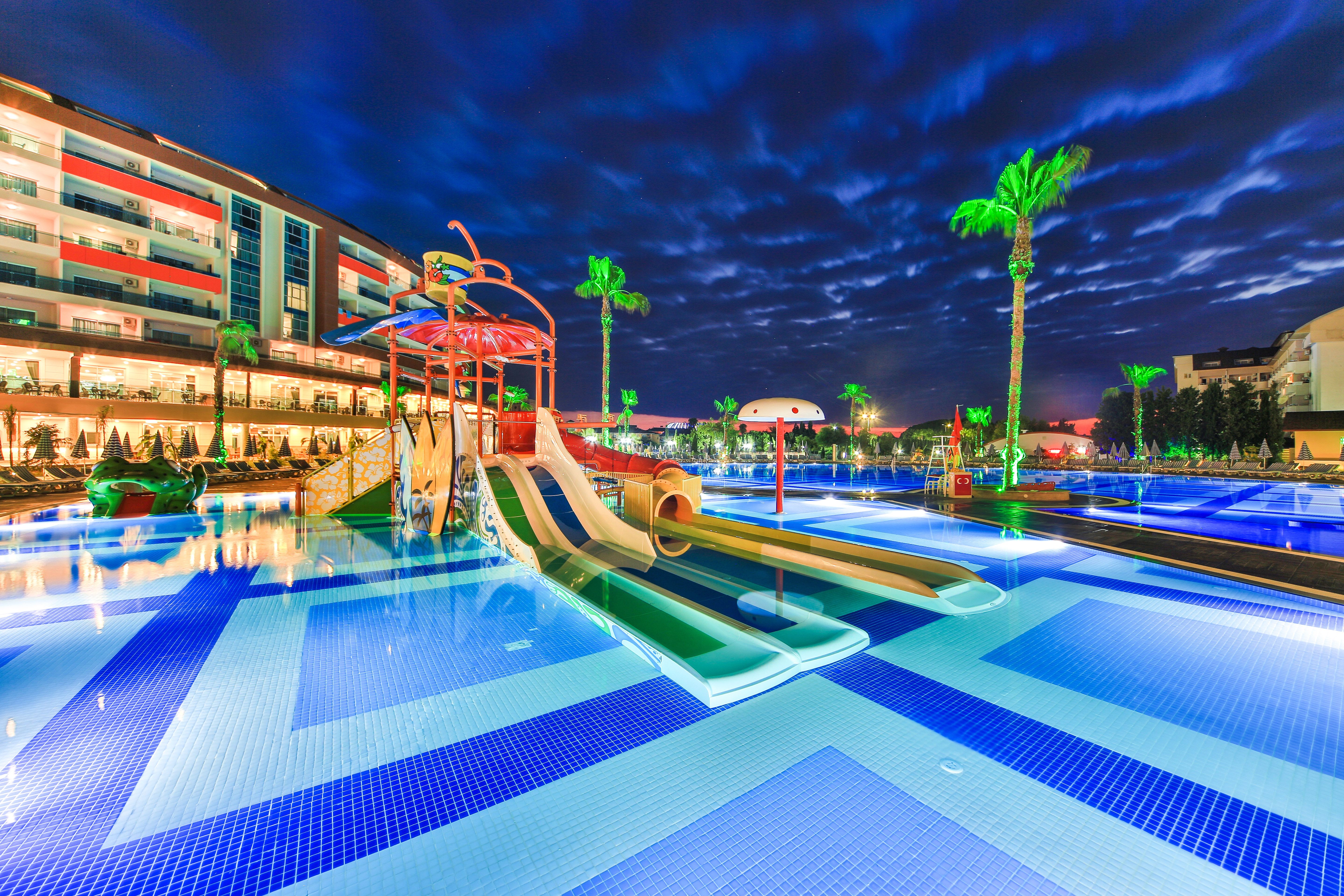 Piscina deschisă