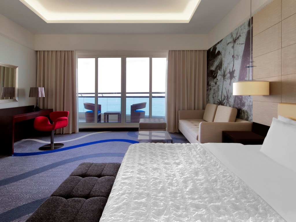 Deluxe Guest Room With Balcony