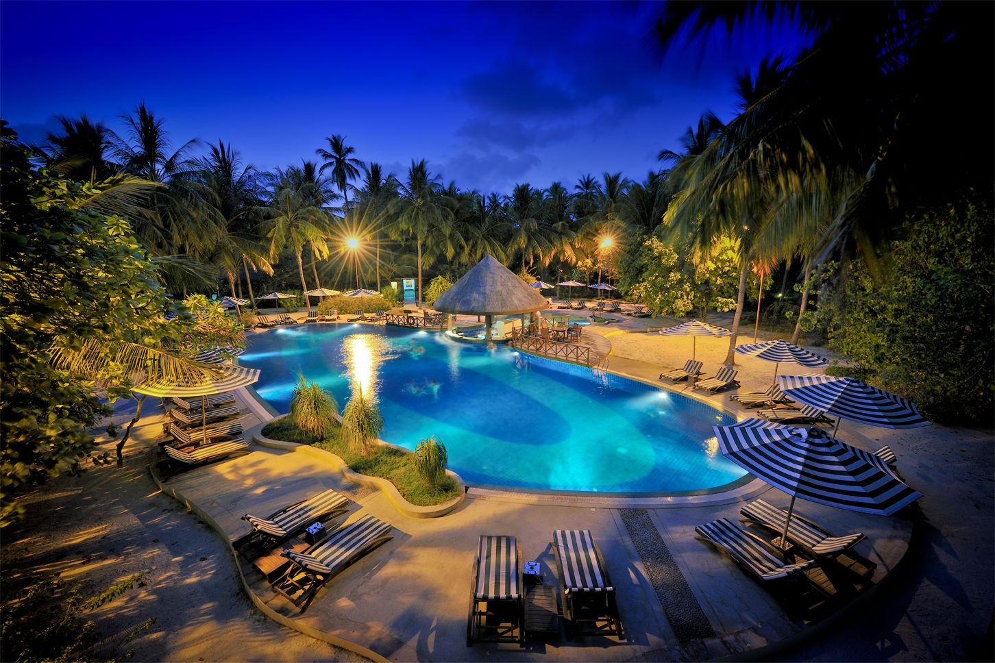 Piscina deschisă