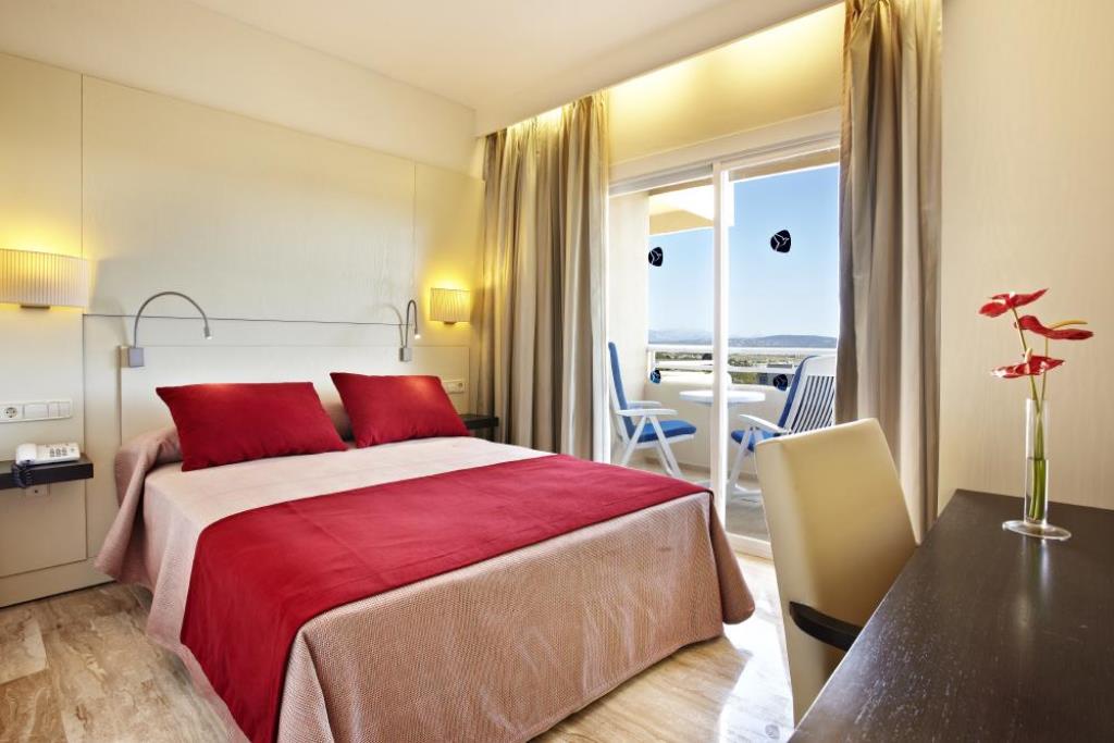 DOUBLE SEA VIEW ROOM BALCONY