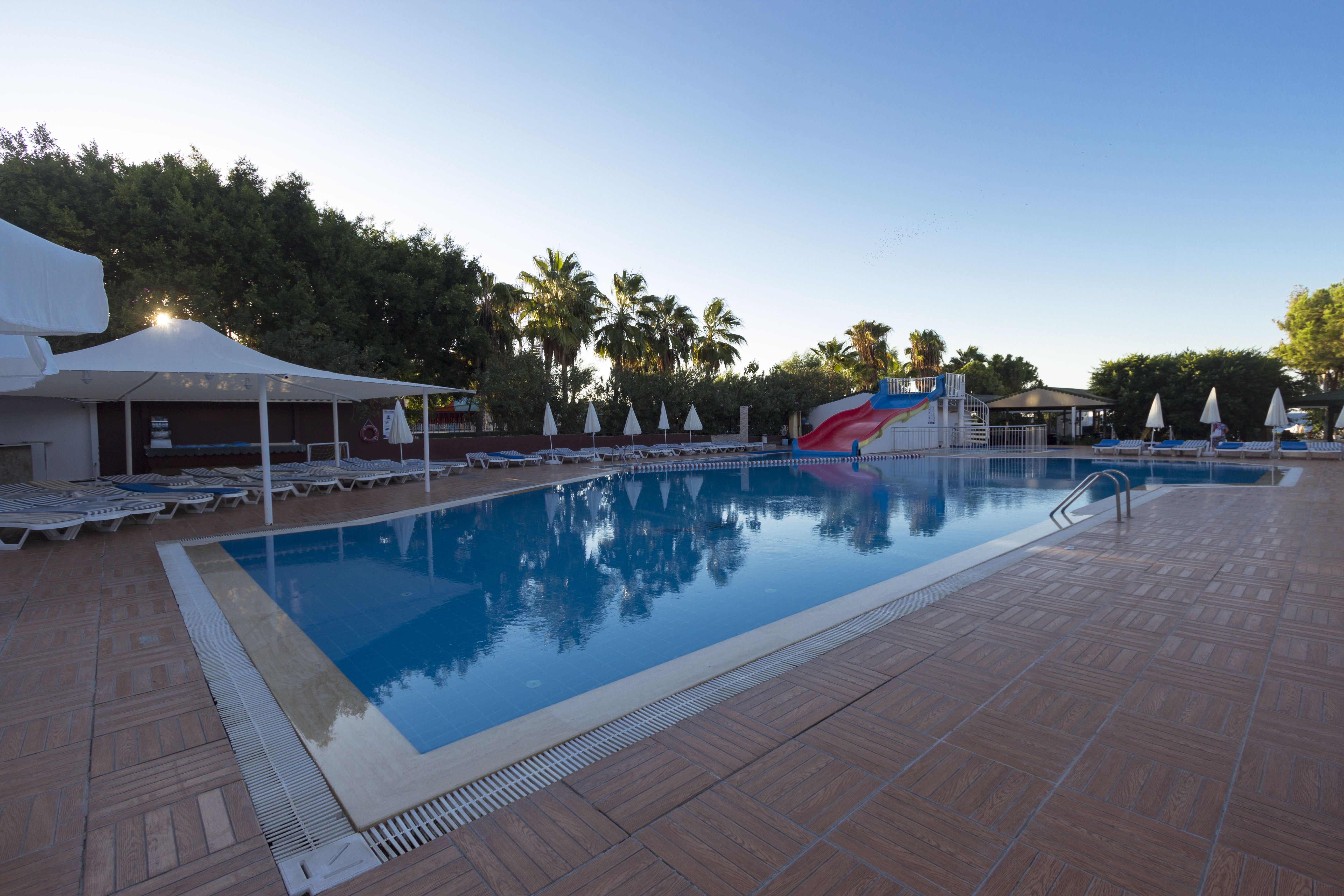 Piscina deschisă