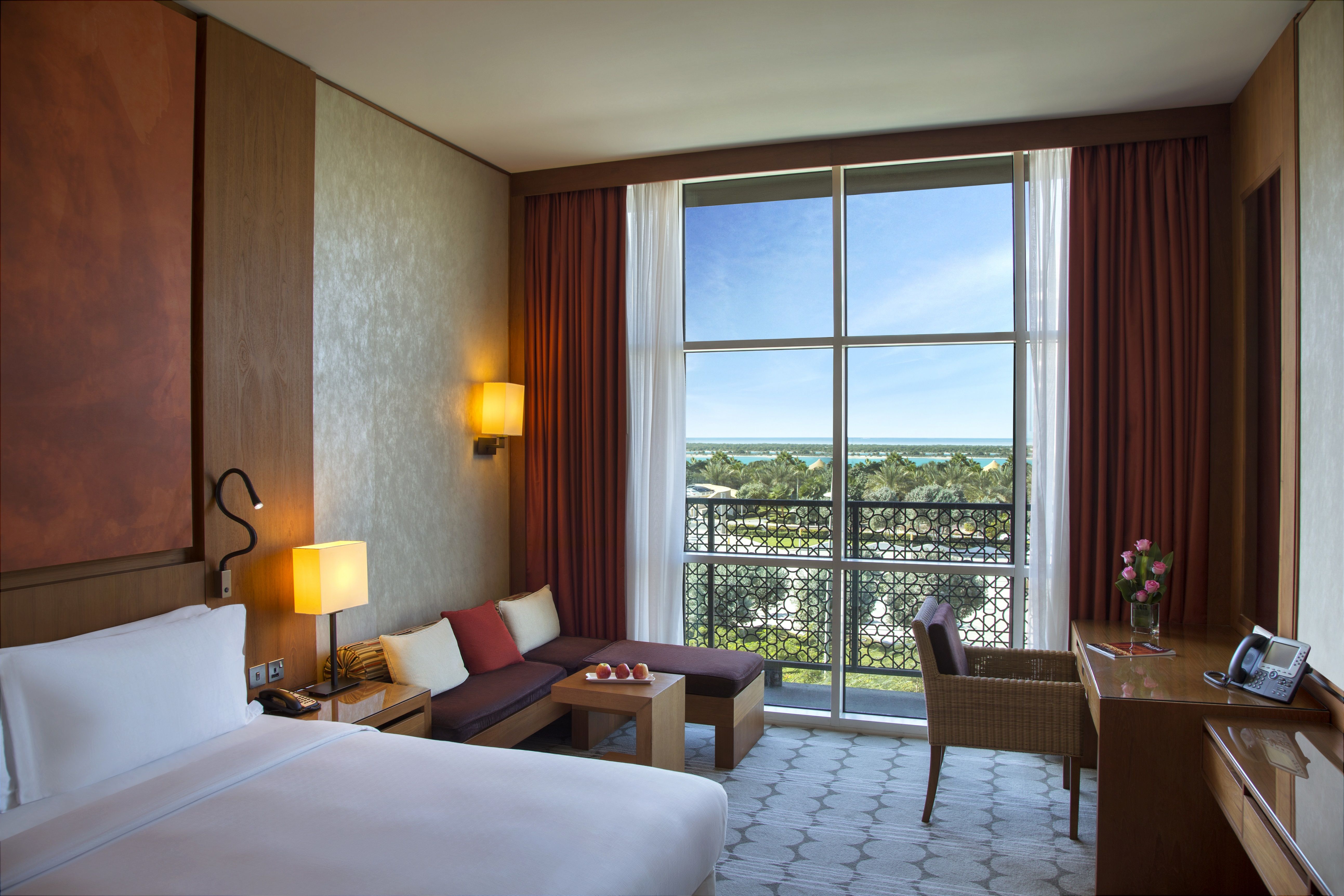 PLAZA VIEW ROOM