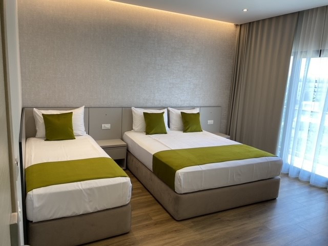 big_hotel-rhodos-eforie-nord-XzVs.jpg