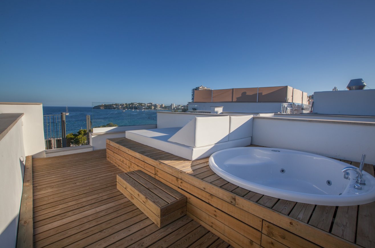 DOUBLE SUPERIOR SEA VIEW
