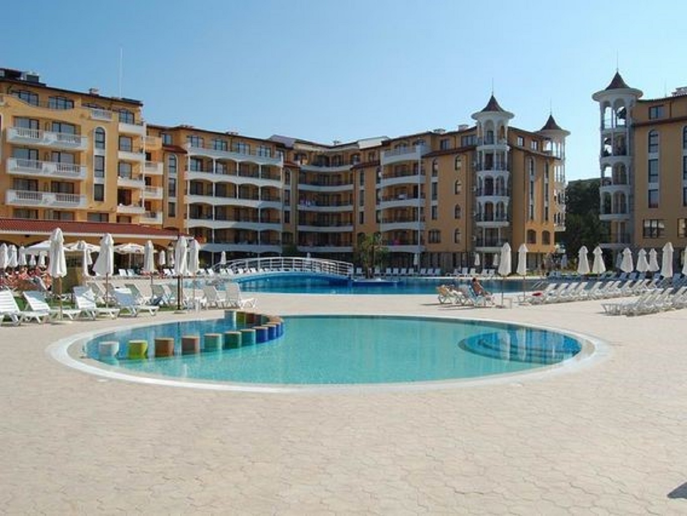 Piscina deschisă