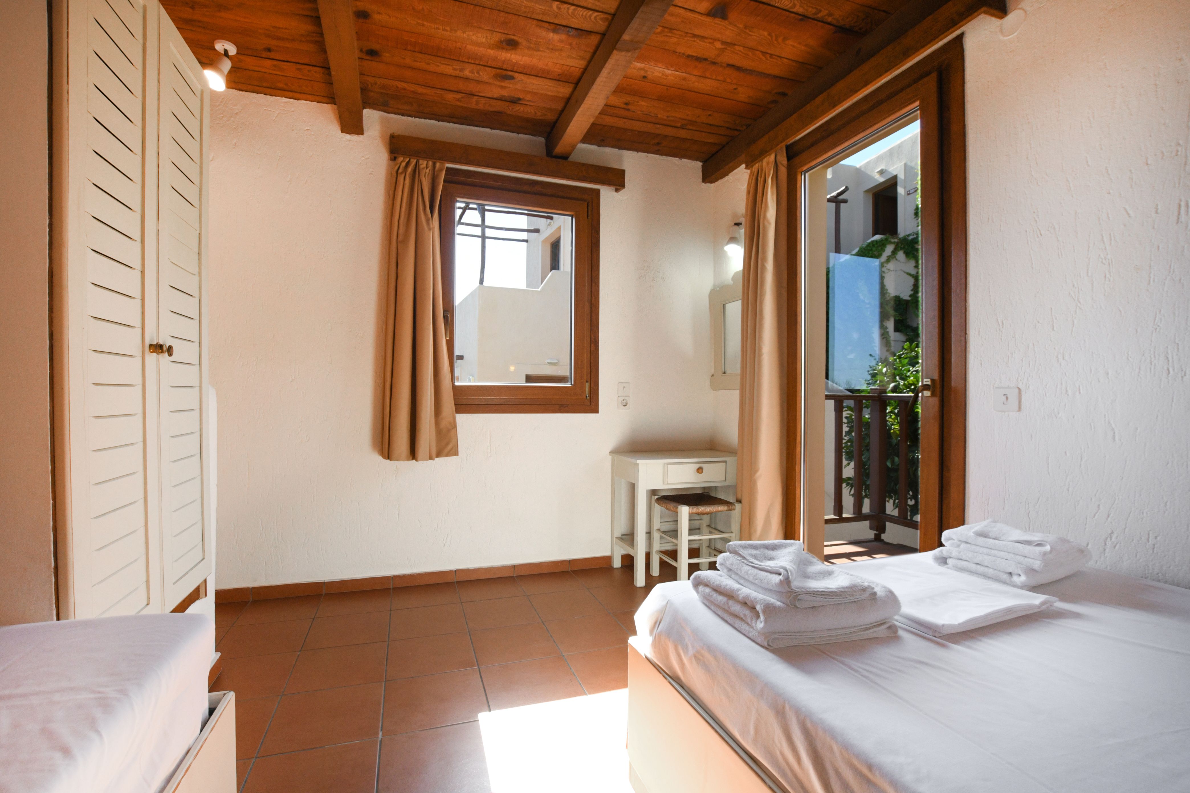 One Bedroom Maisonette