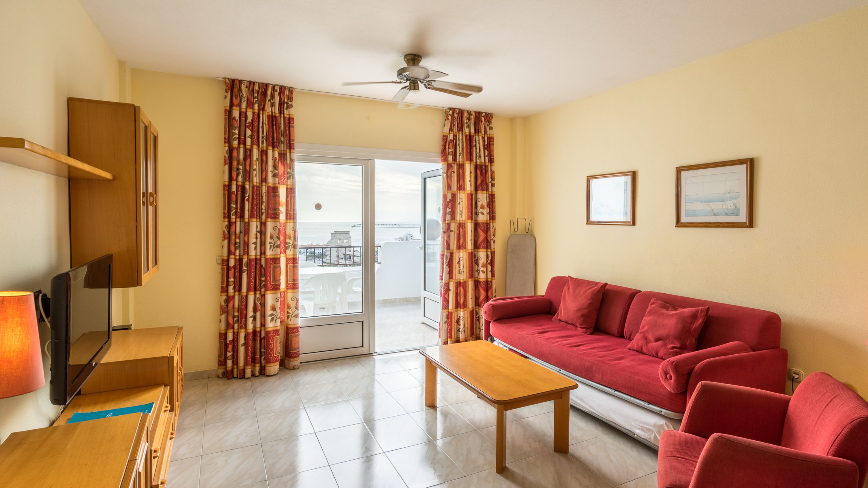 APARTMENT 1 BEDROOM