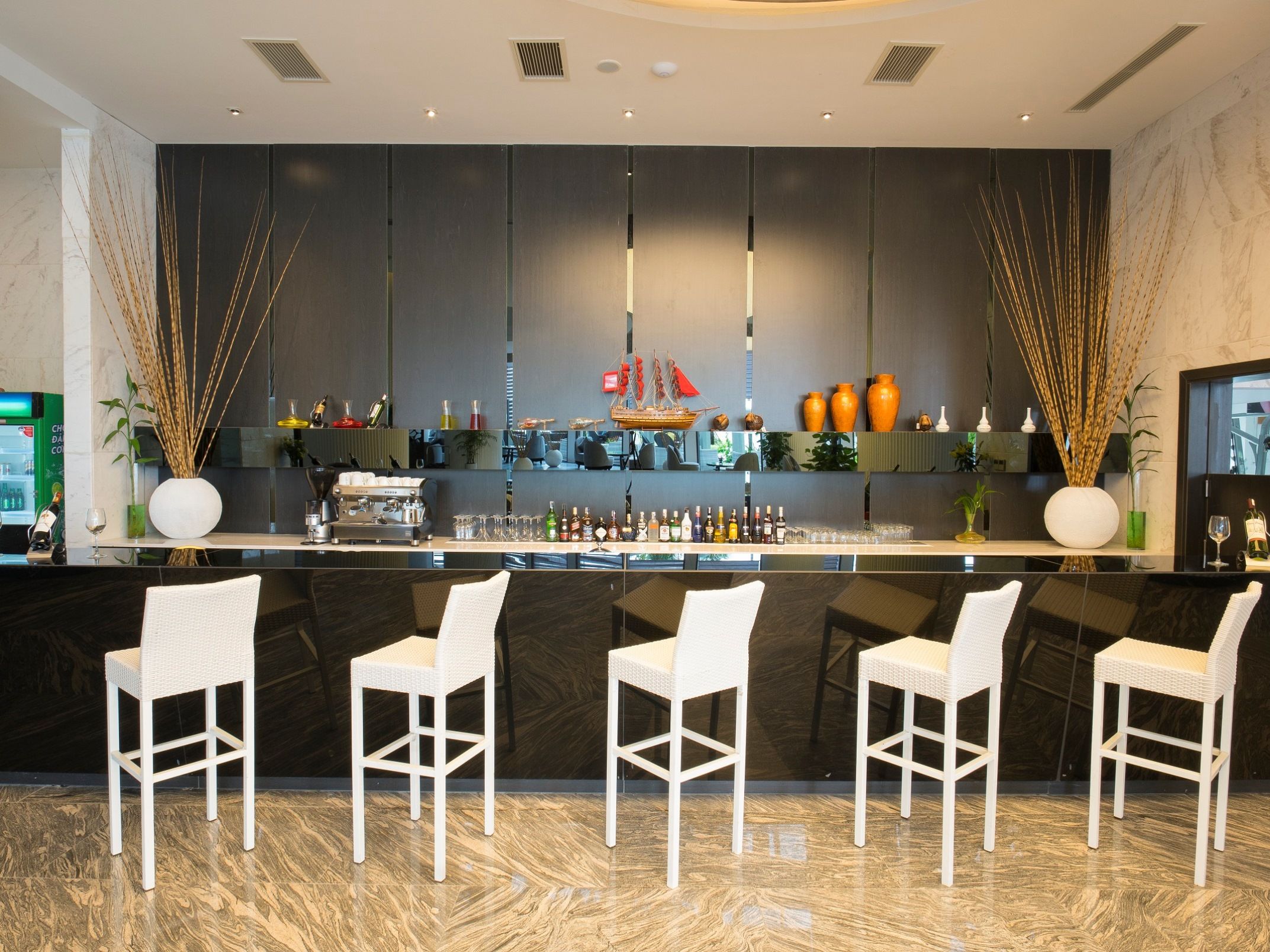 Coral Bar