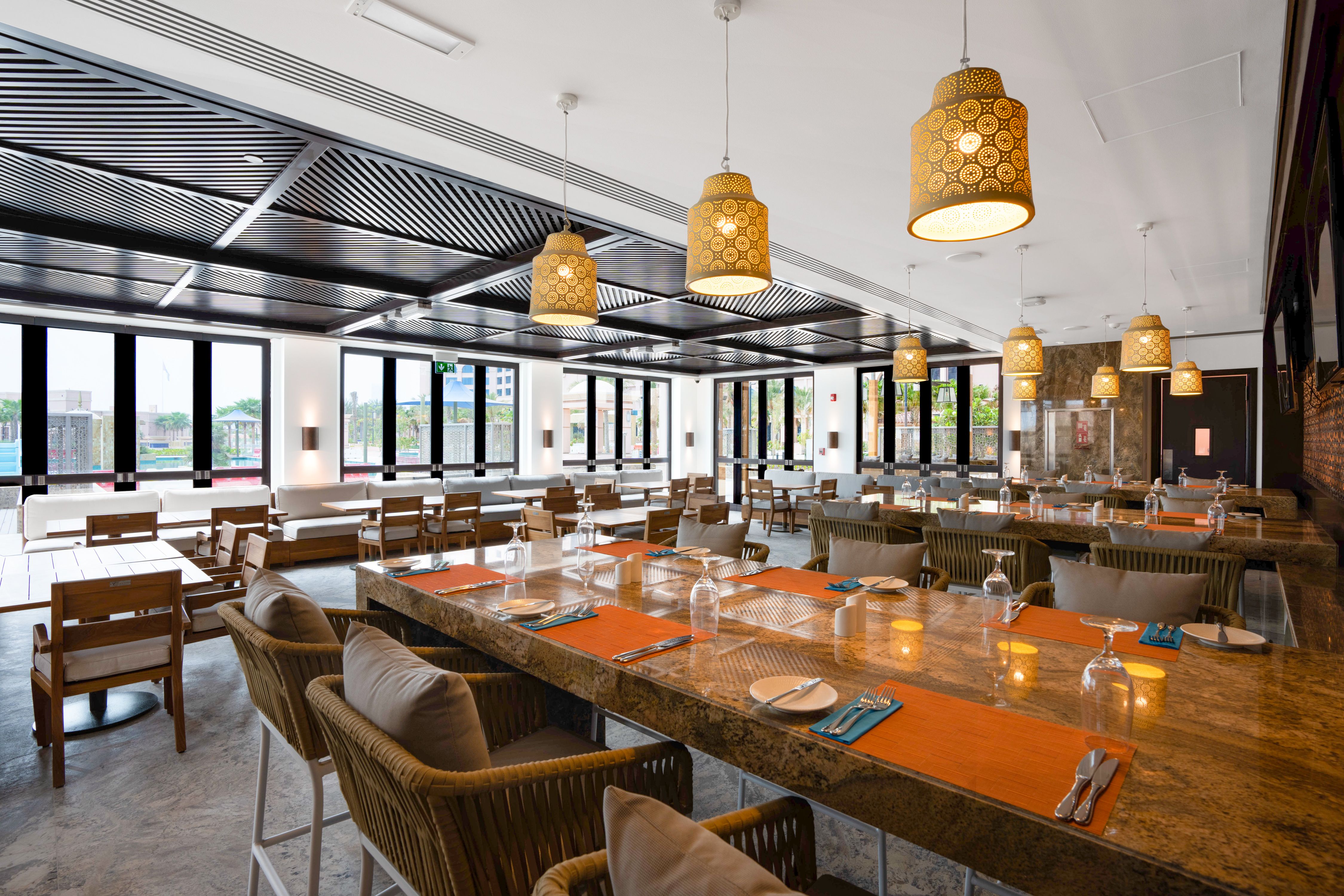 PEOPLE’S RESTAURANT