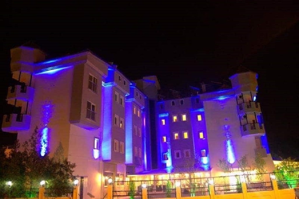 Clădirea principala