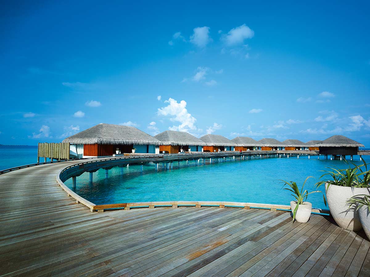 Sunset Deluxe Water Pool Villa