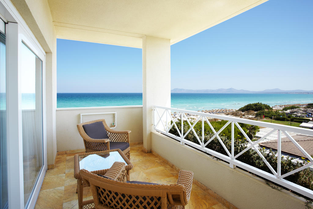 Suite Side Sea view or Pool View Balcony