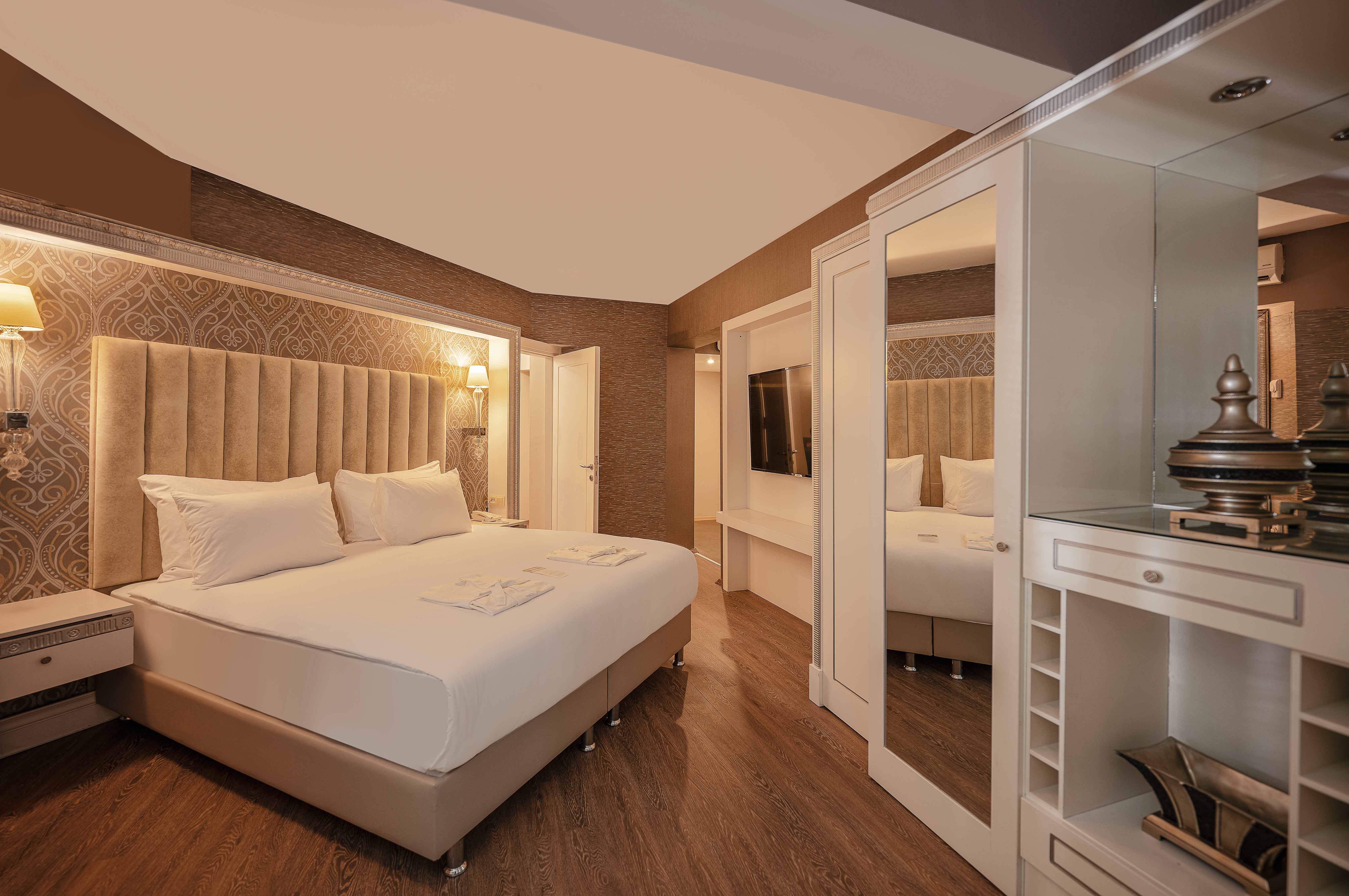 King Suite